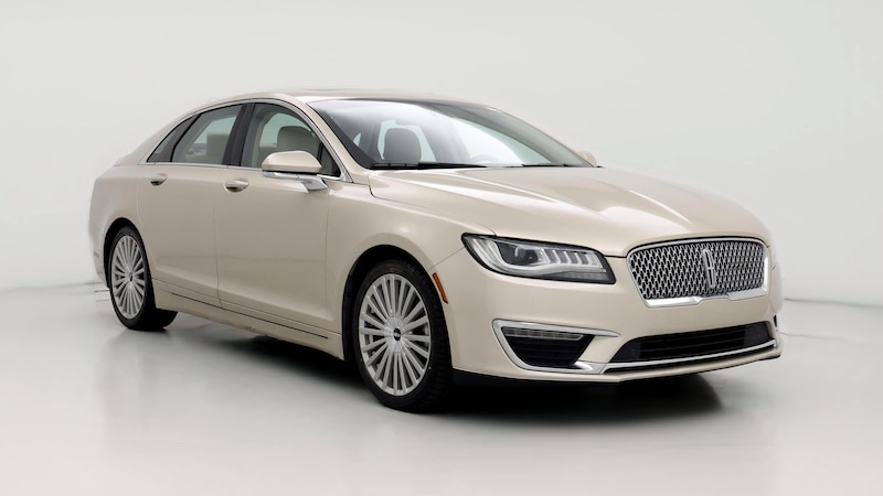 2017 Lincoln MKZ Reserve Hero Image