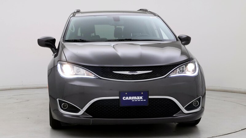 2020 Chrysler Pacifica Touring L 5