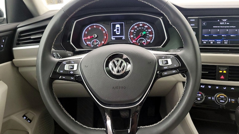 2021 Volkswagen Jetta SE 10