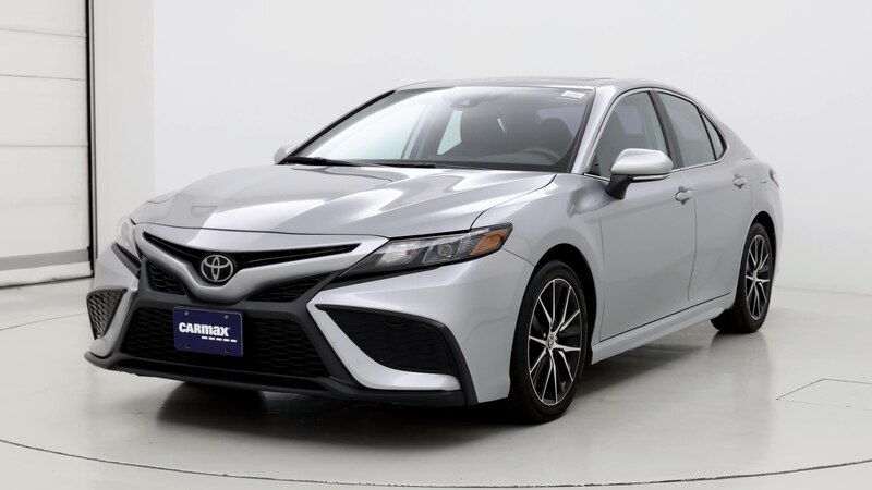 2022 Toyota Camry SE 4