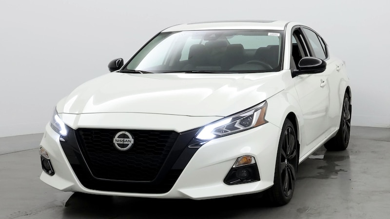 2022 Nissan Altima SR 4