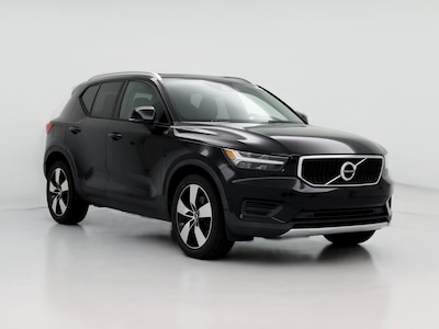 2019 Volvo XC40 T4 Momentum -
                Memphis, TN