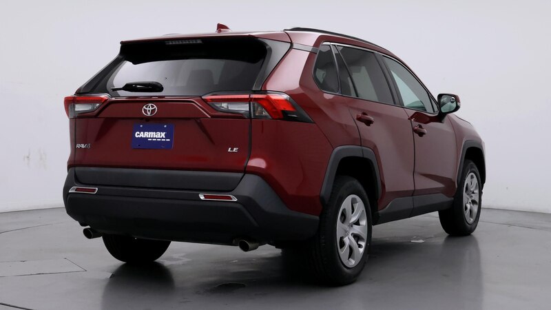 2020 Toyota RAV4 LE 8