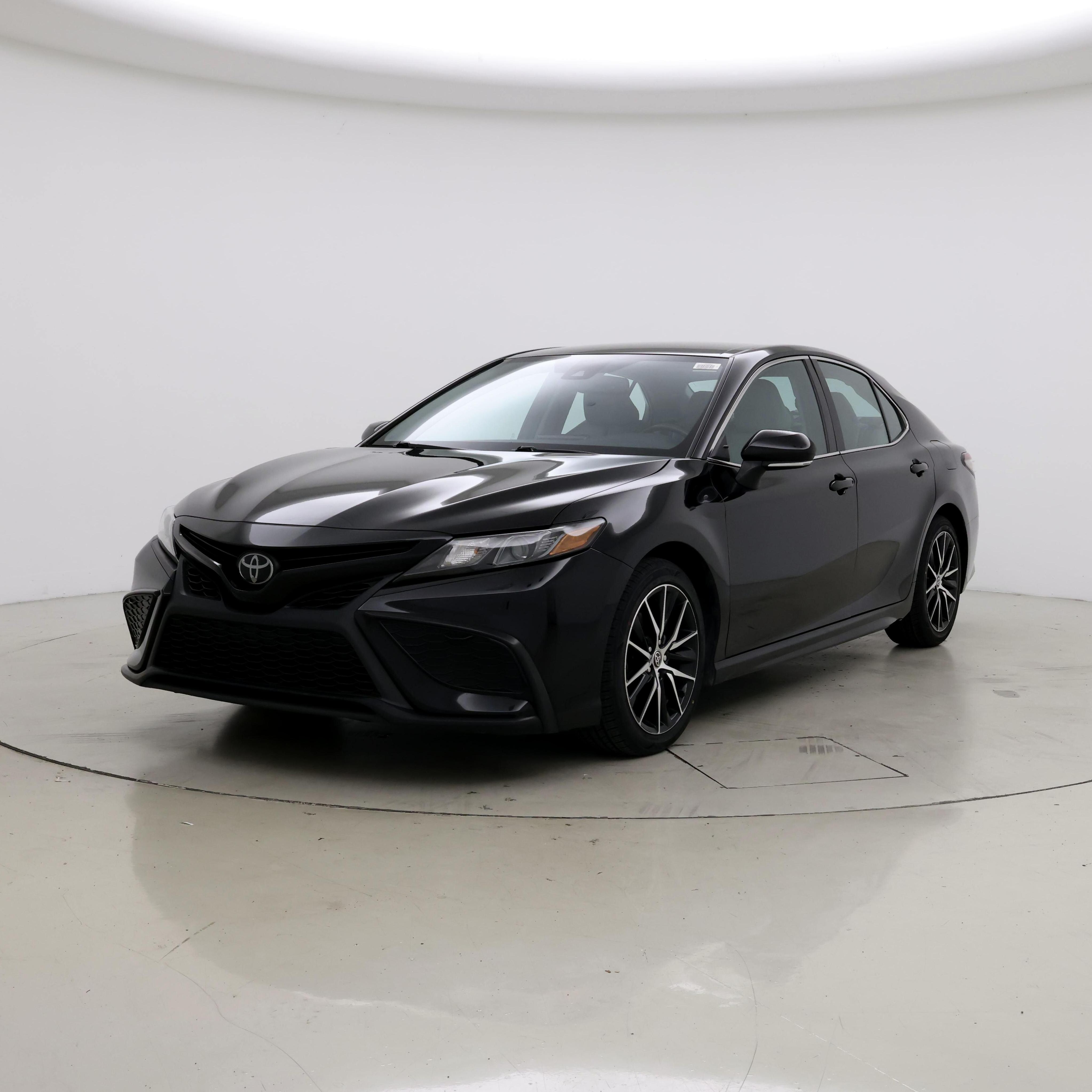 Thumbnail: 2022 Toyota Camry - 4