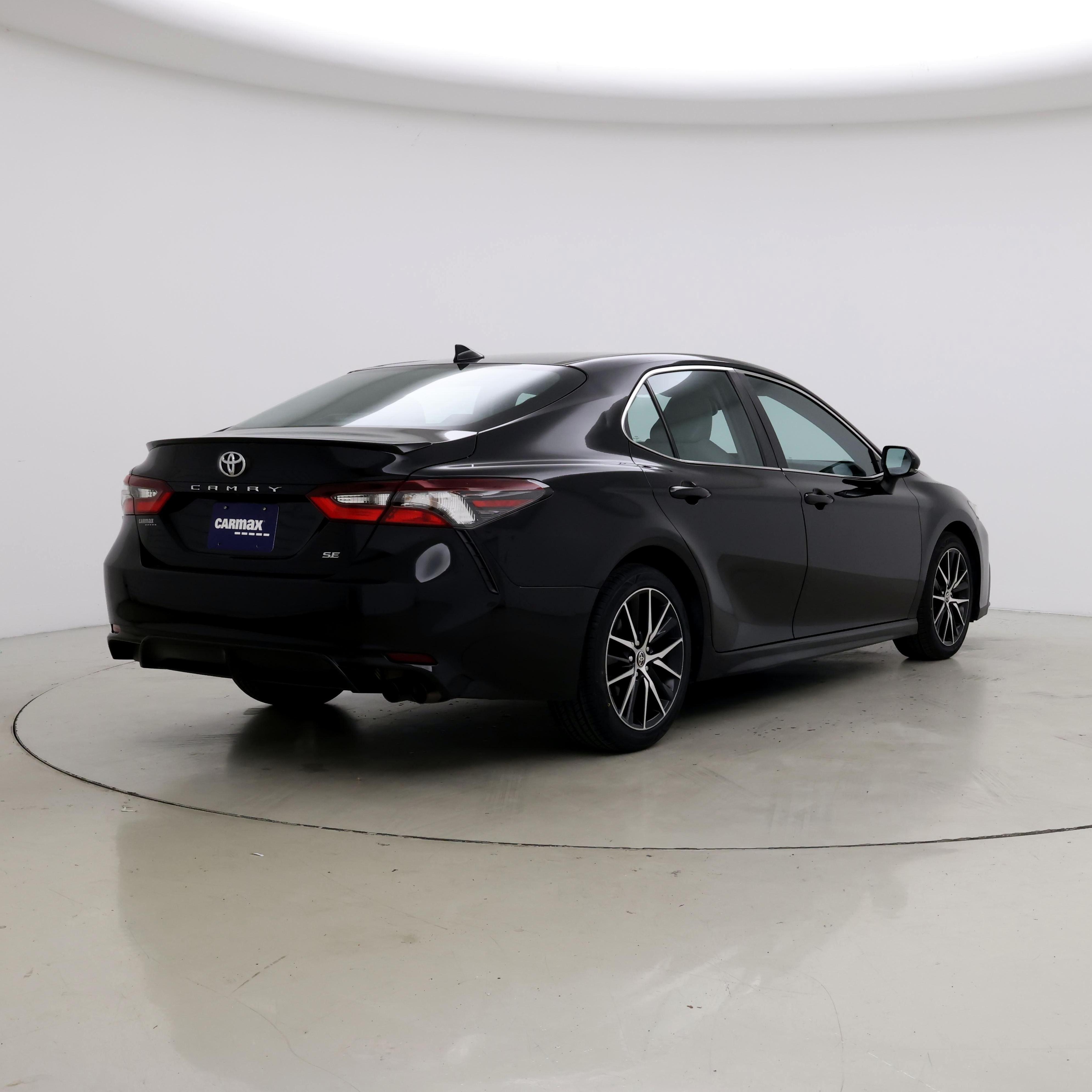 Thumbnail: 2022 Toyota Camry - 8