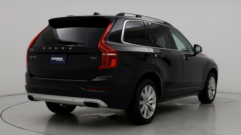 2016 Volvo XC90 T6 Momentum 8