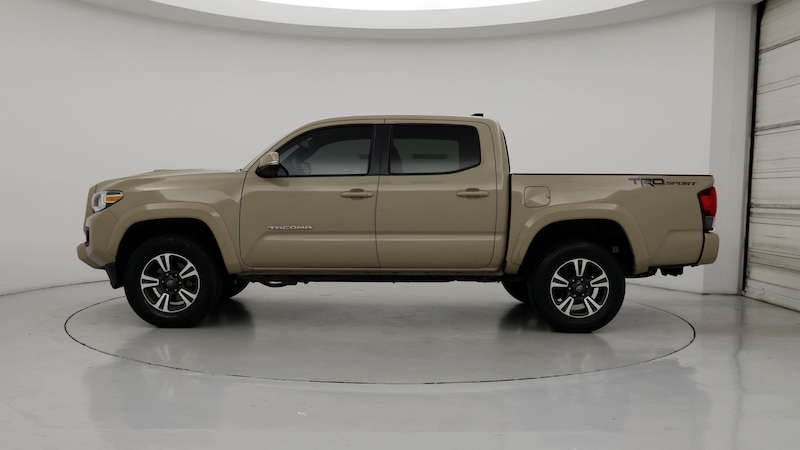 2019 Toyota Tacoma TRD Sport 3