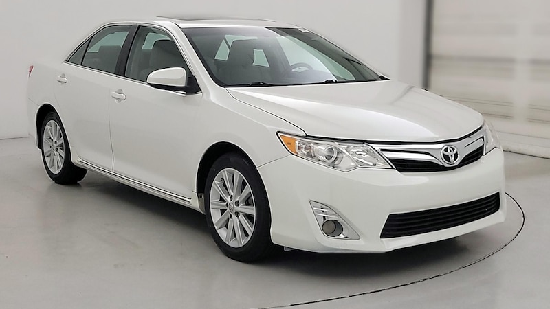 2014 Toyota Camry XLE Hero Image