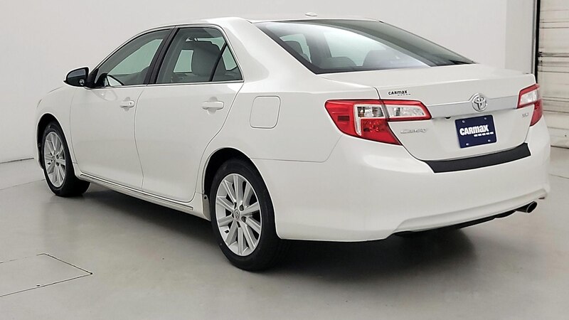 2014 Toyota Camry XLE 7