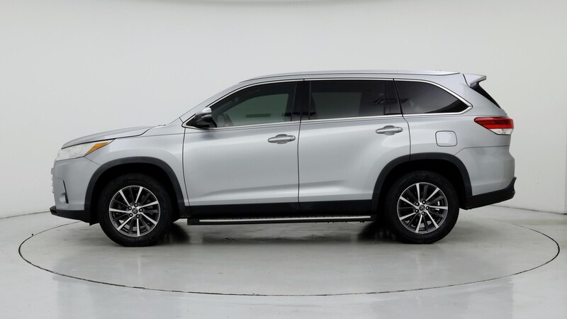 2019 Toyota Highlander XLE 3