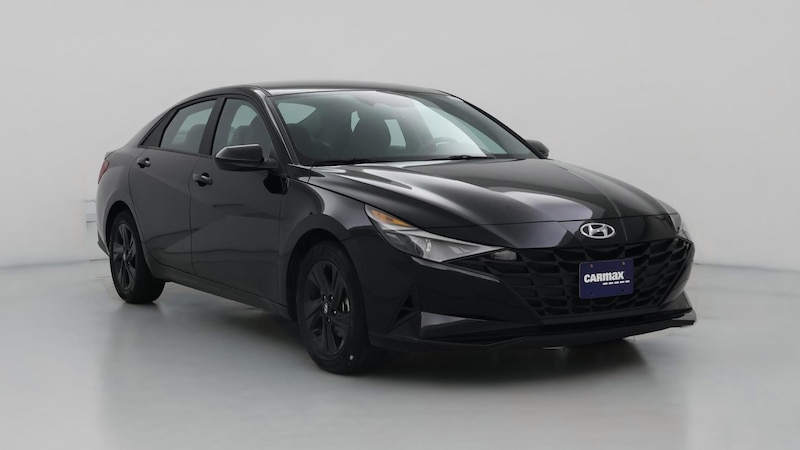 2023 Hyundai Elantra SEL Hero Image