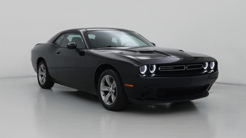 2019 Dodge Challenger SXT Hero Image