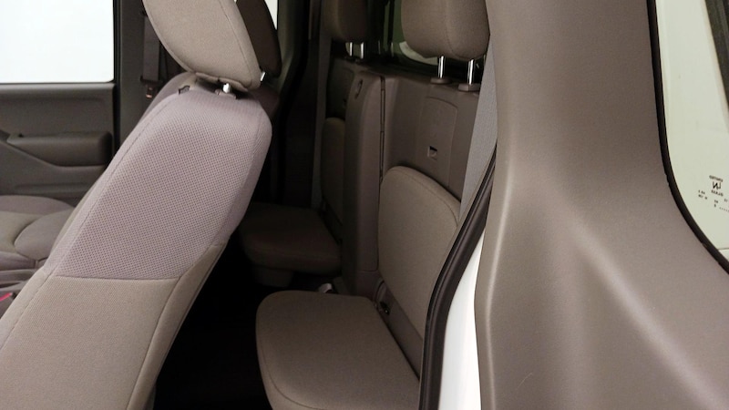 2019 Nissan Frontier S 19