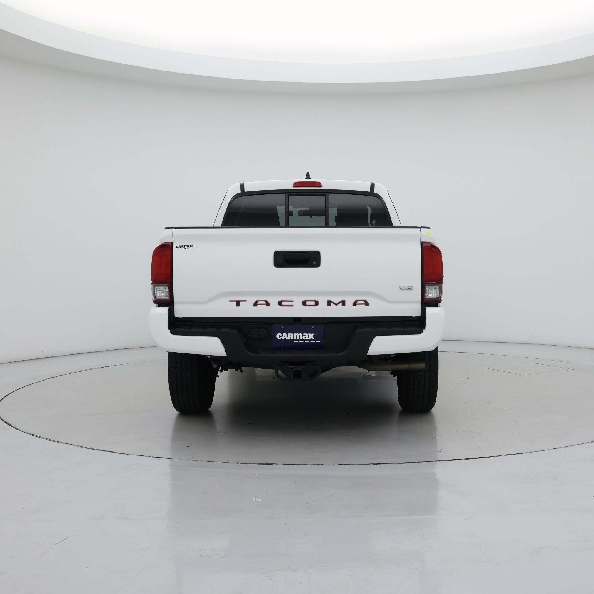 Thumbnail: 2023 Toyota Tacoma - 6