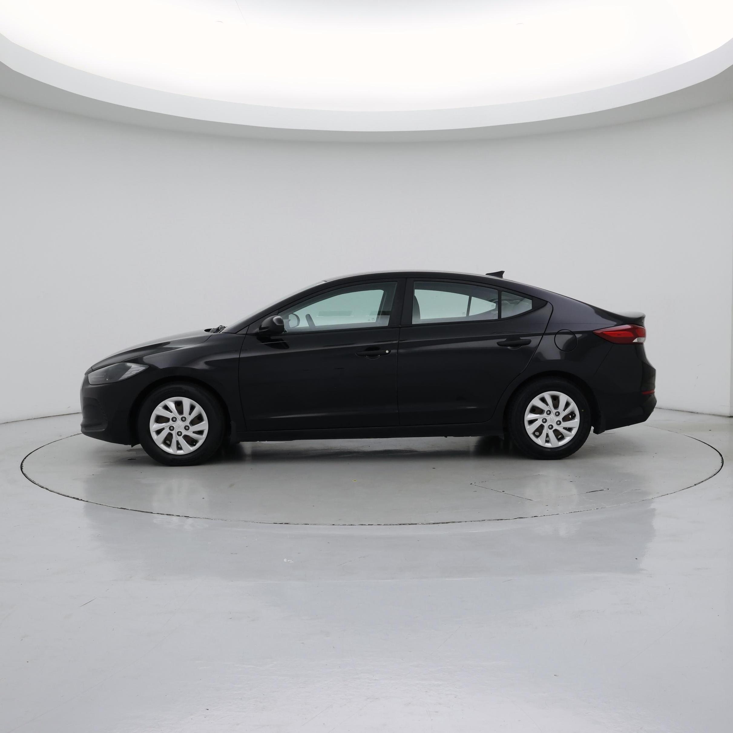 Thumbnail: 2017 Hyundai Elantra - 3