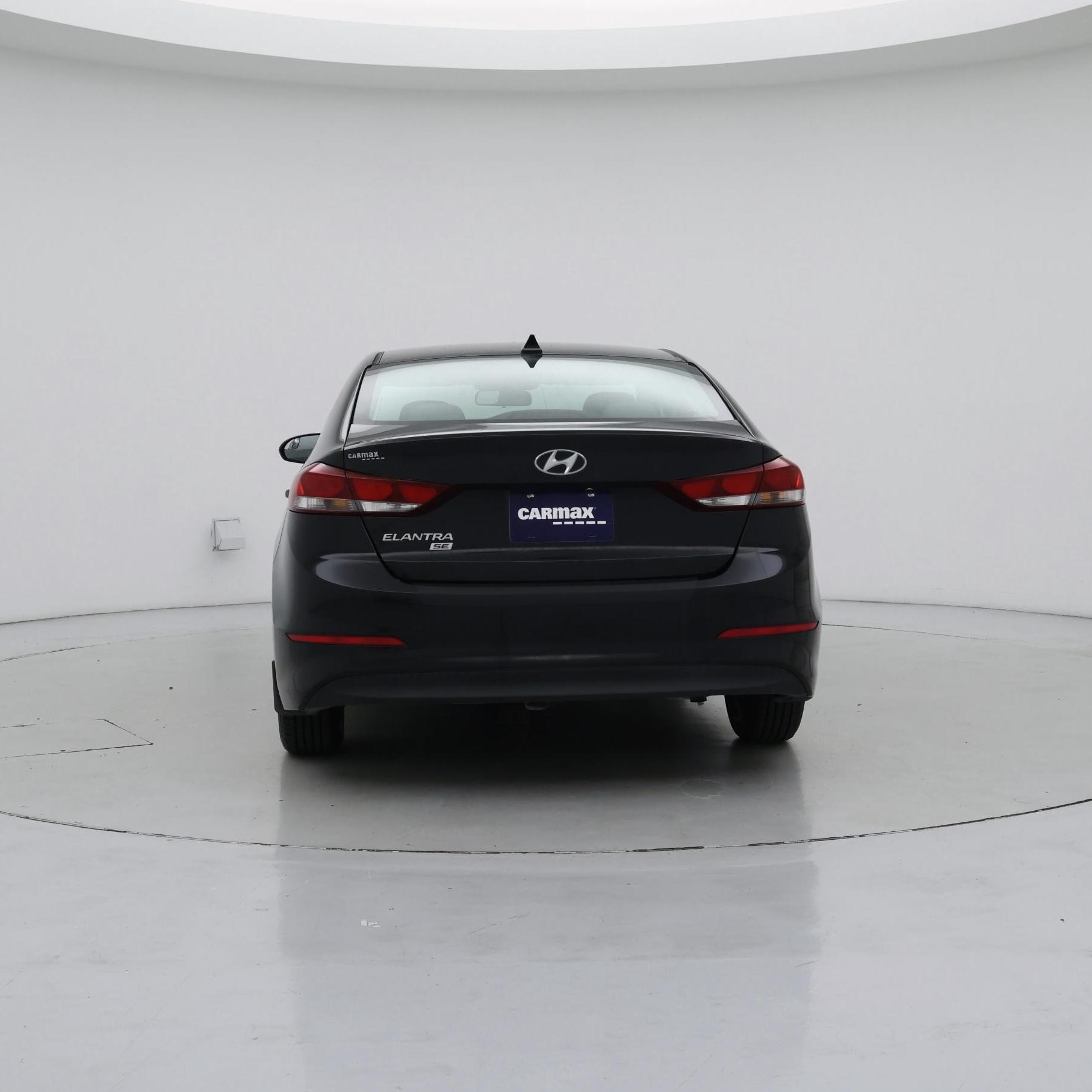 Thumbnail: 2017 Hyundai Elantra - 6