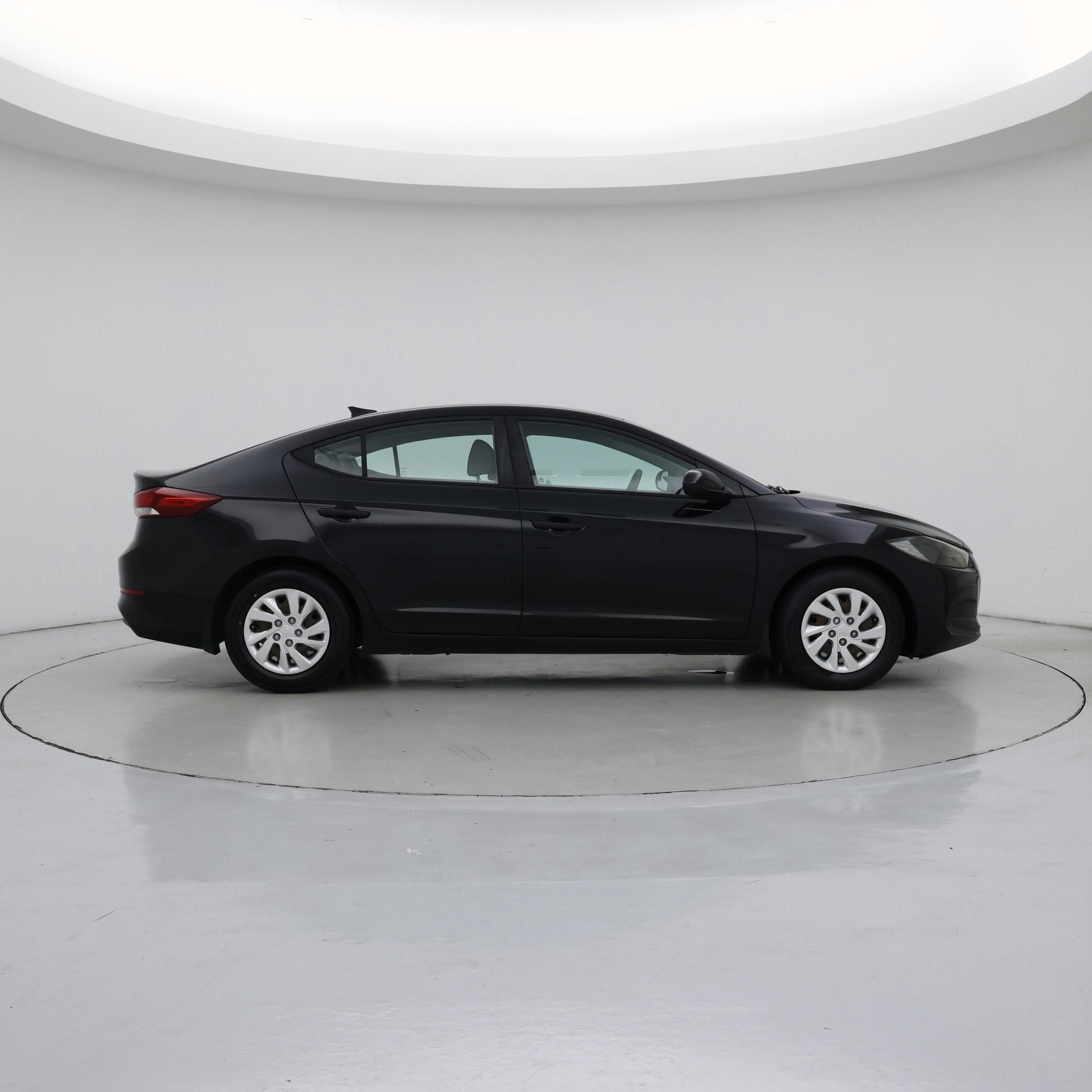 Thumbnail: 2017 Hyundai Elantra - 7