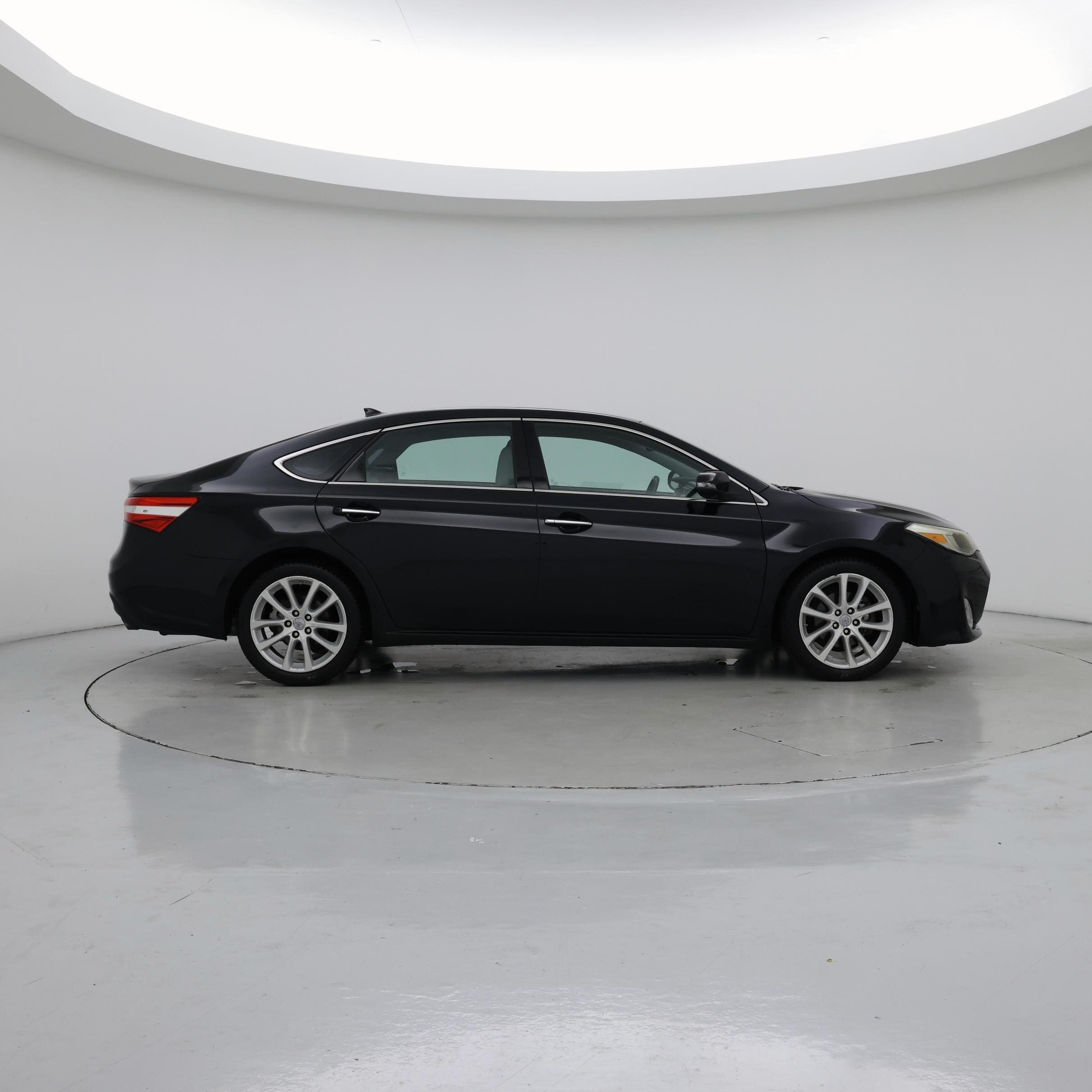 Thumbnail: 2015 Toyota Avalon - 7