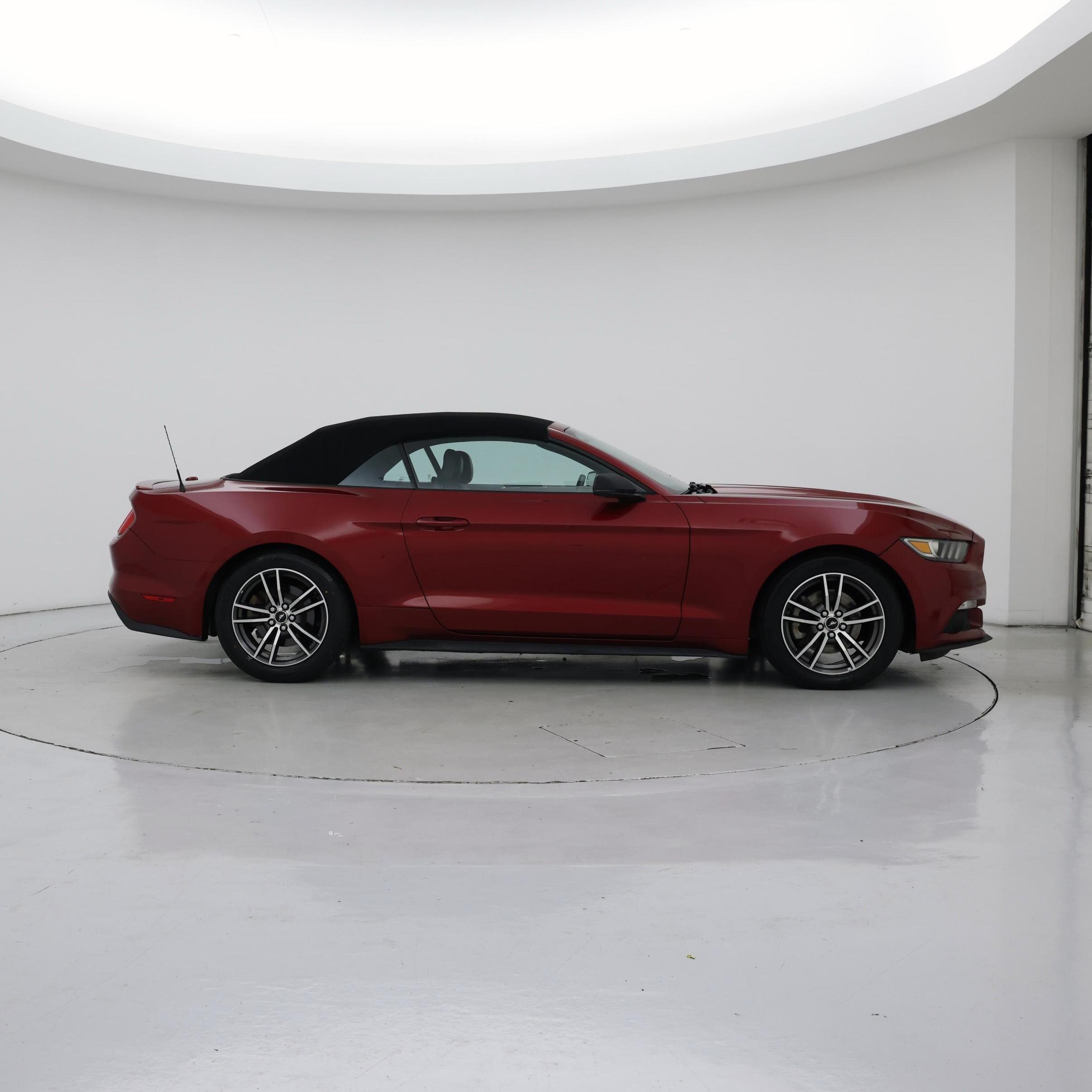 Thumbnail: 2017 Ford Mustang - 7