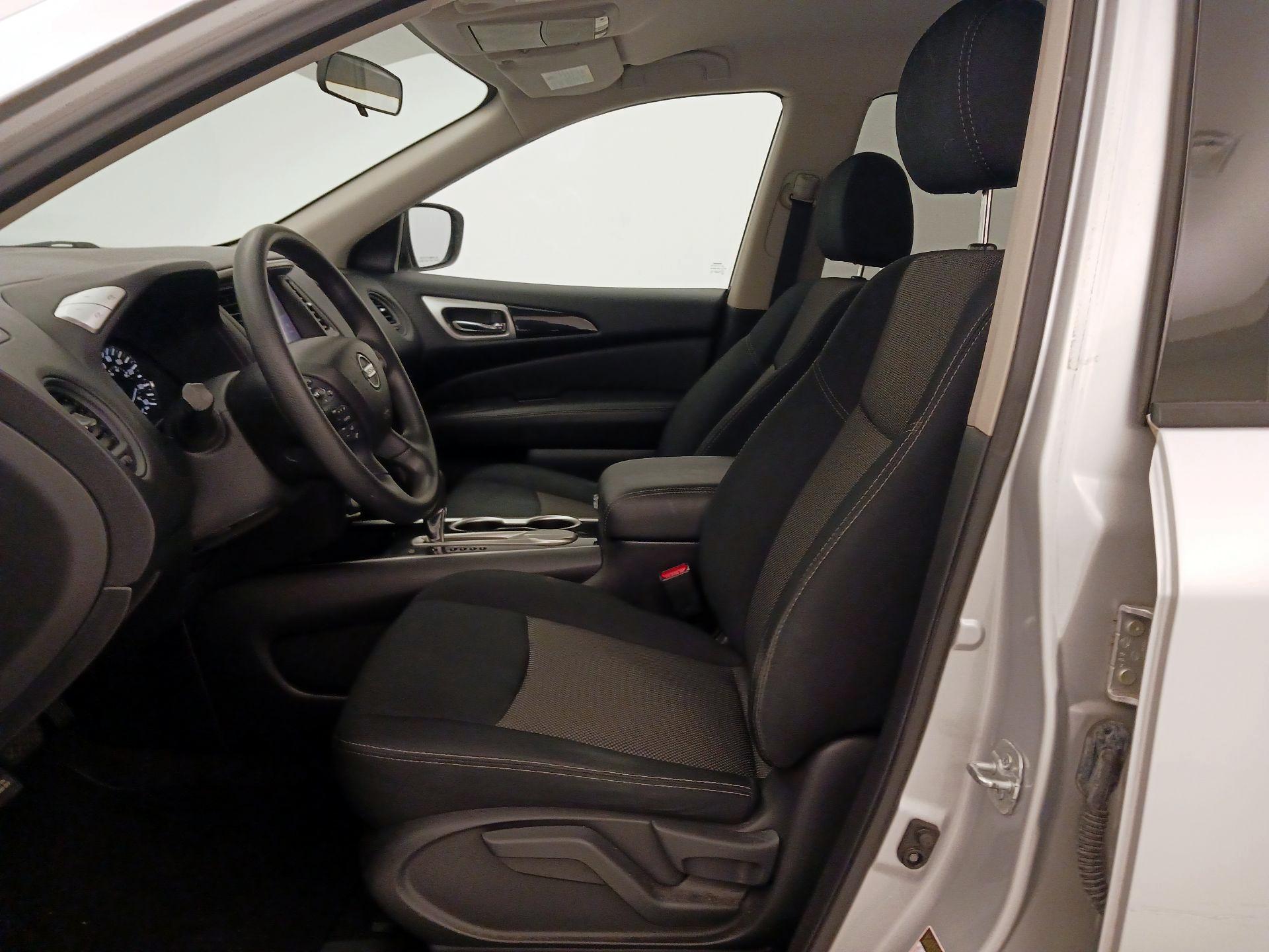 Thumbnail: 2018 Nissan Pathfinder - 11