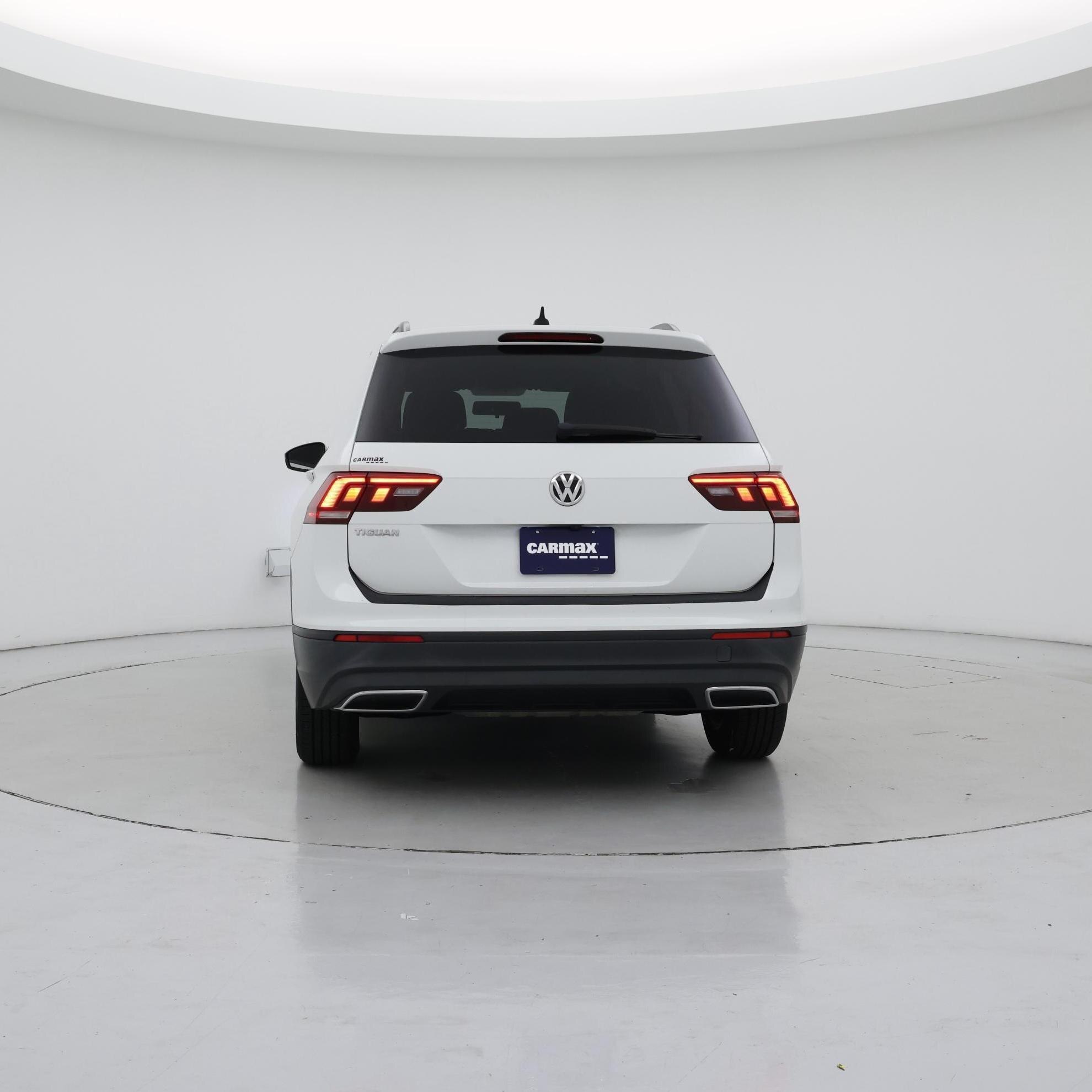 Thumbnail: 2021 Volkswagen Tiguan - 6