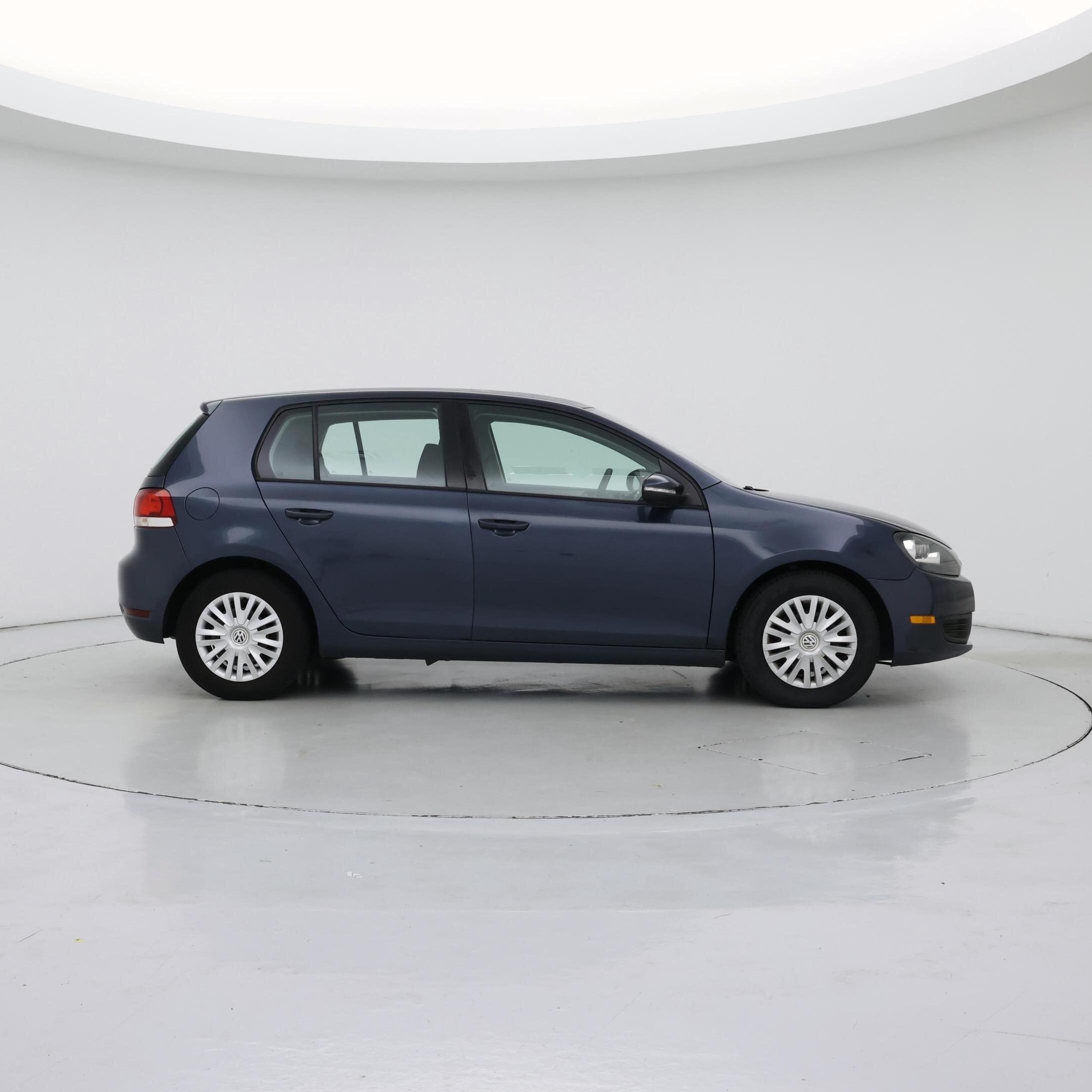 Thumbnail: 2013 Volkswagen Golf - 7