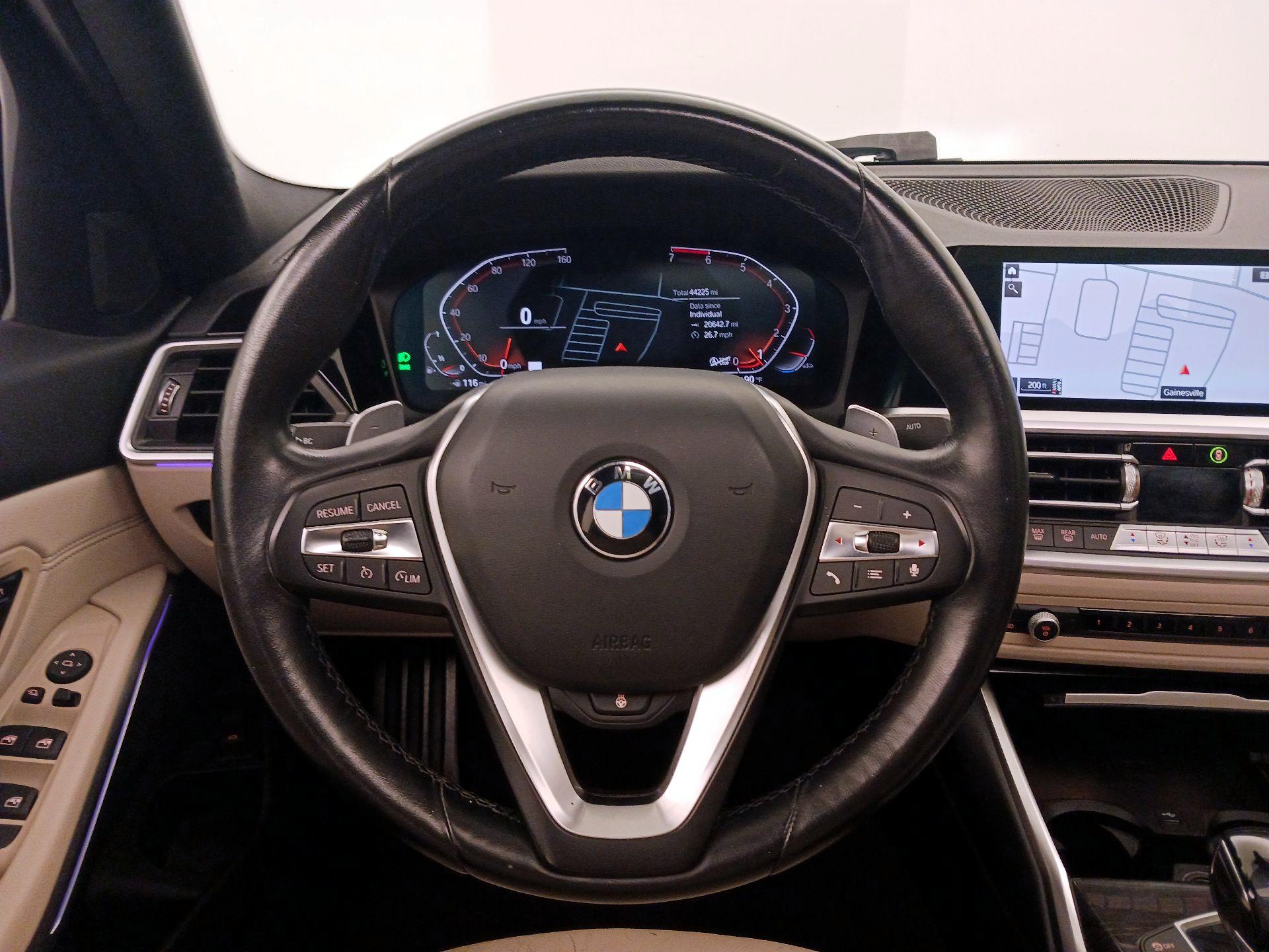Thumbnail: 2021 BMW 3 Series - 10
