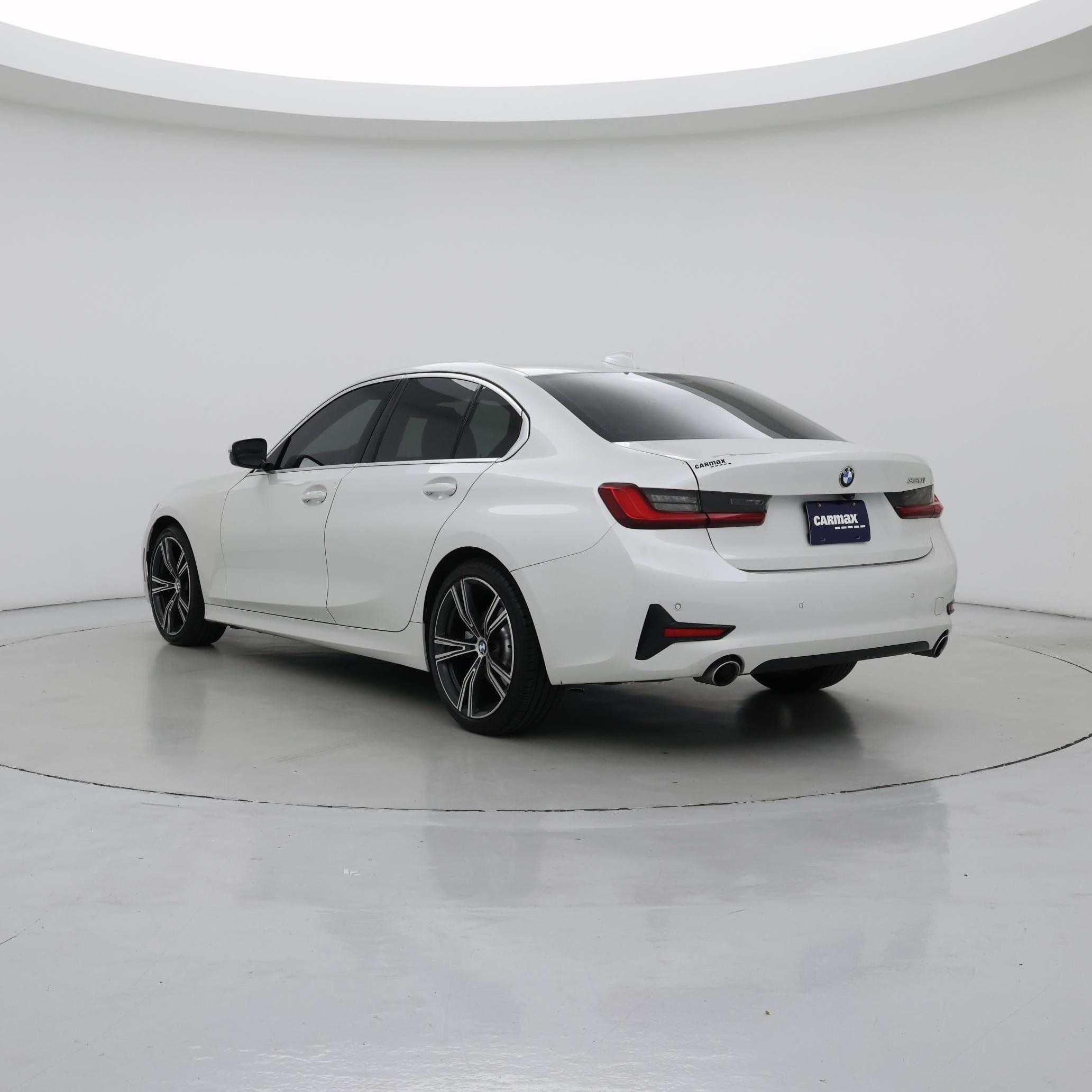 Thumbnail: 2021 BMW 3 Series - 2
