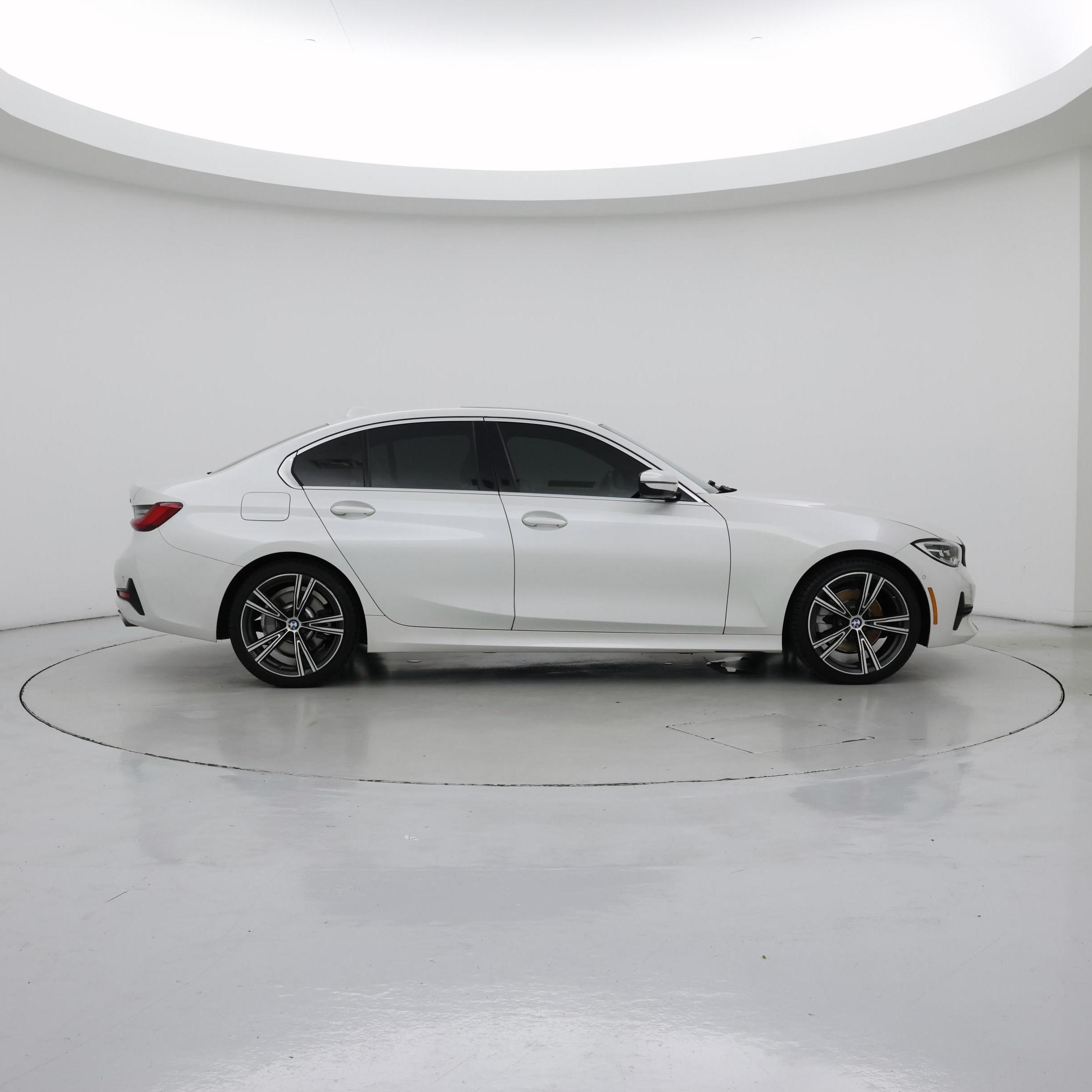 Thumbnail: 2021 BMW 3 Series - 7