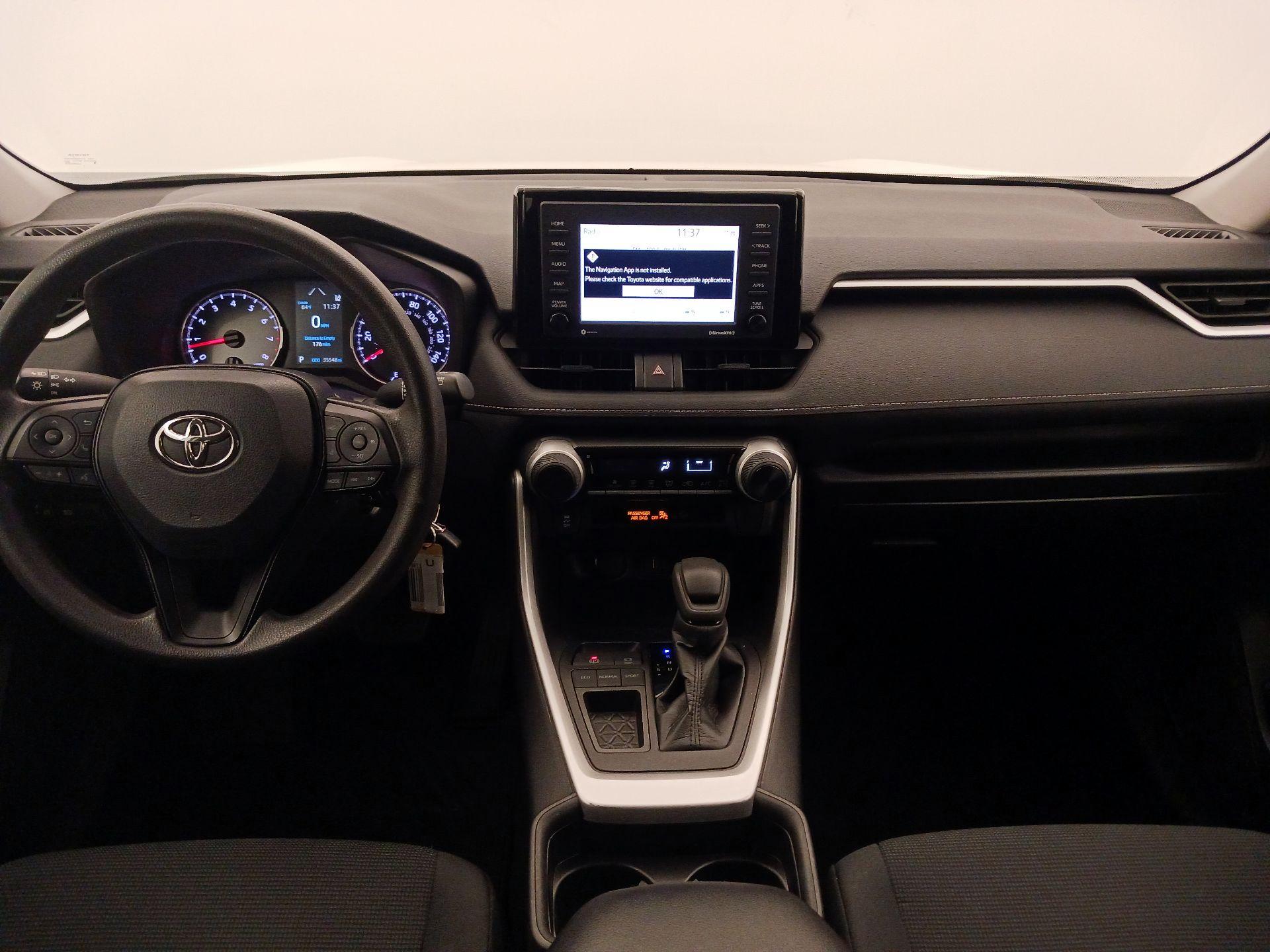 Thumbnail: 2021 Toyota RAV4 - 8