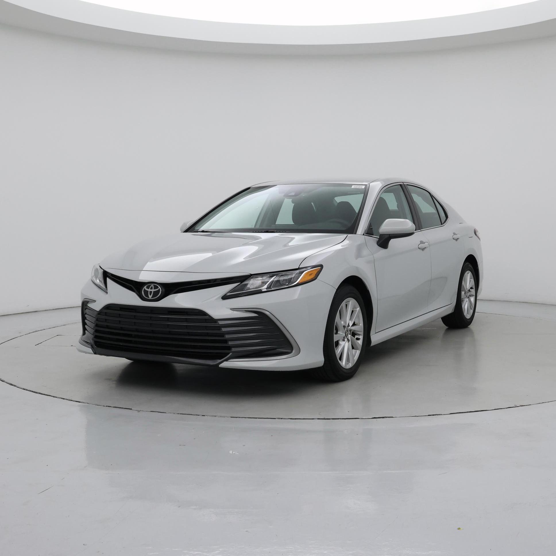 Thumbnail: 2023 Toyota Camry - 4
