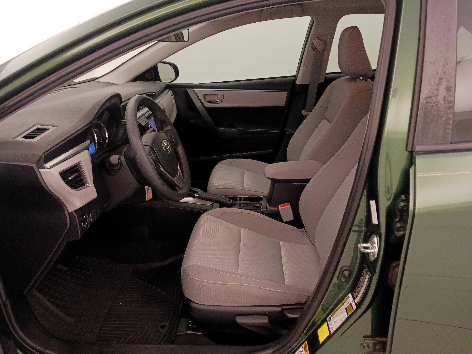Thumbnail: 2015 Toyota Corolla - 11