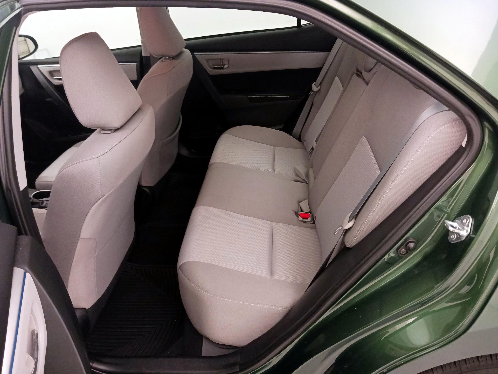 Thumbnail: 2015 Toyota Corolla - 19