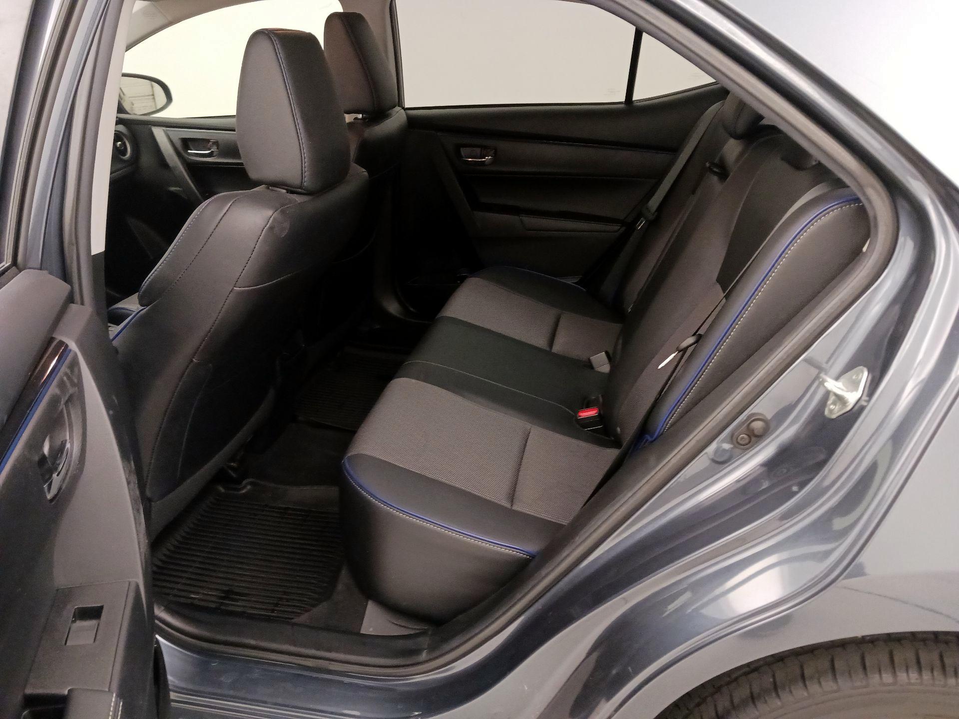 Thumbnail: 2019 Toyota Corolla - 19