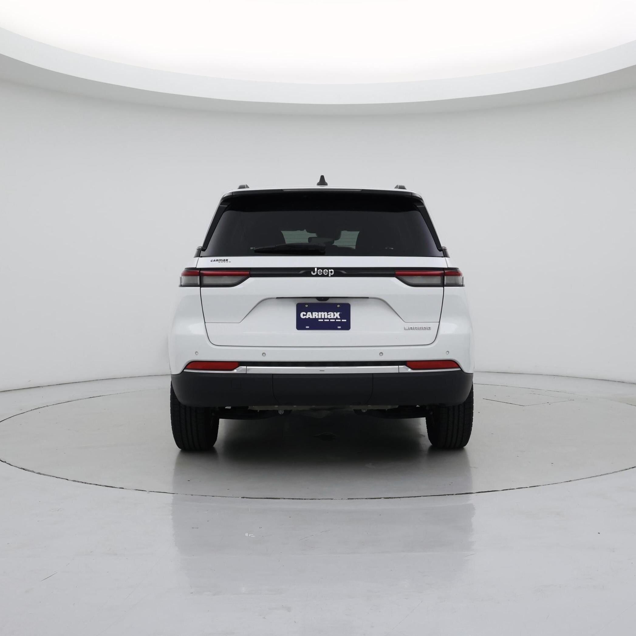 Thumbnail: 2023 Jeep Grand Cherokee - 6