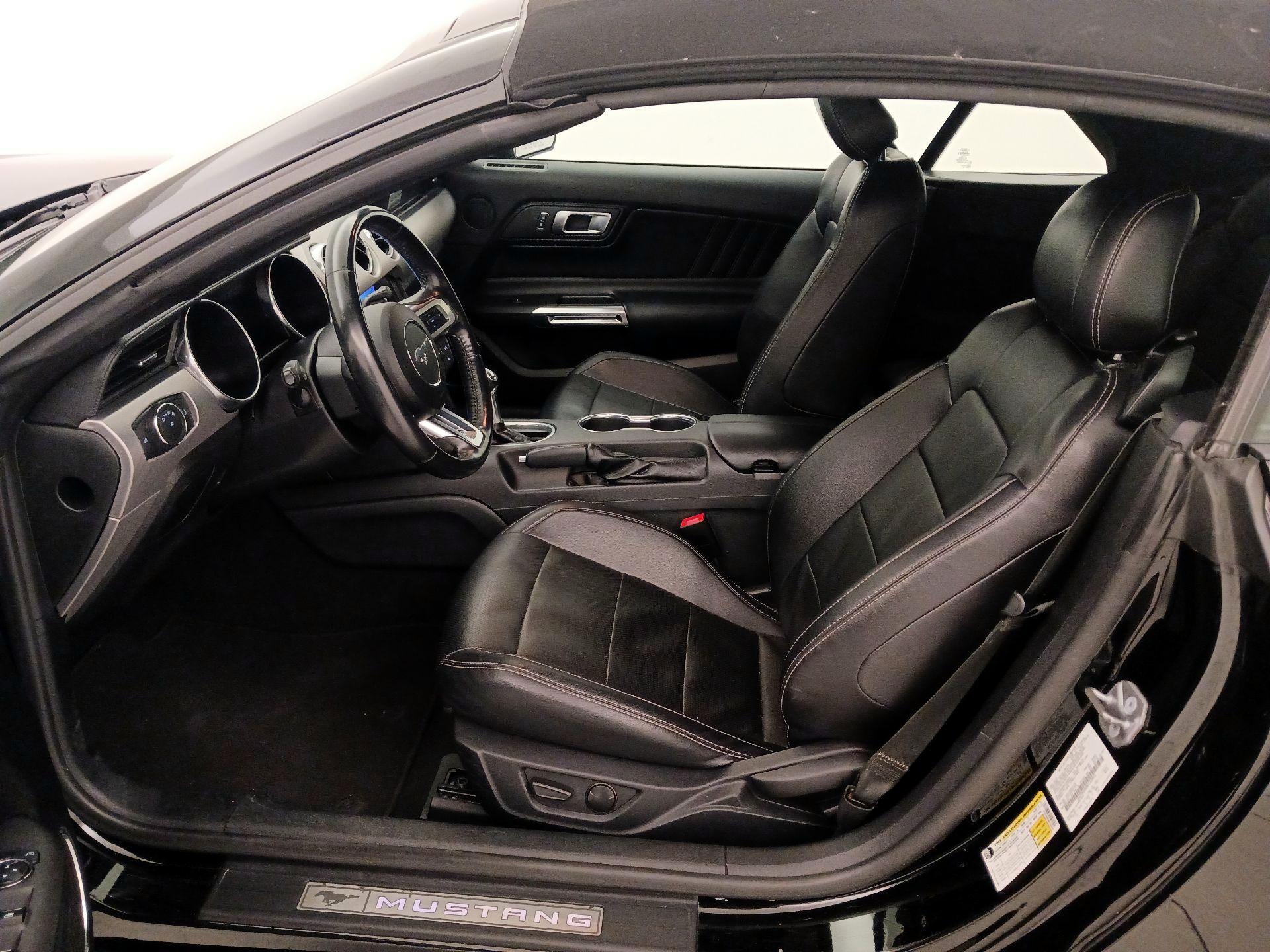 Thumbnail: 2022 Ford Mustang - 11