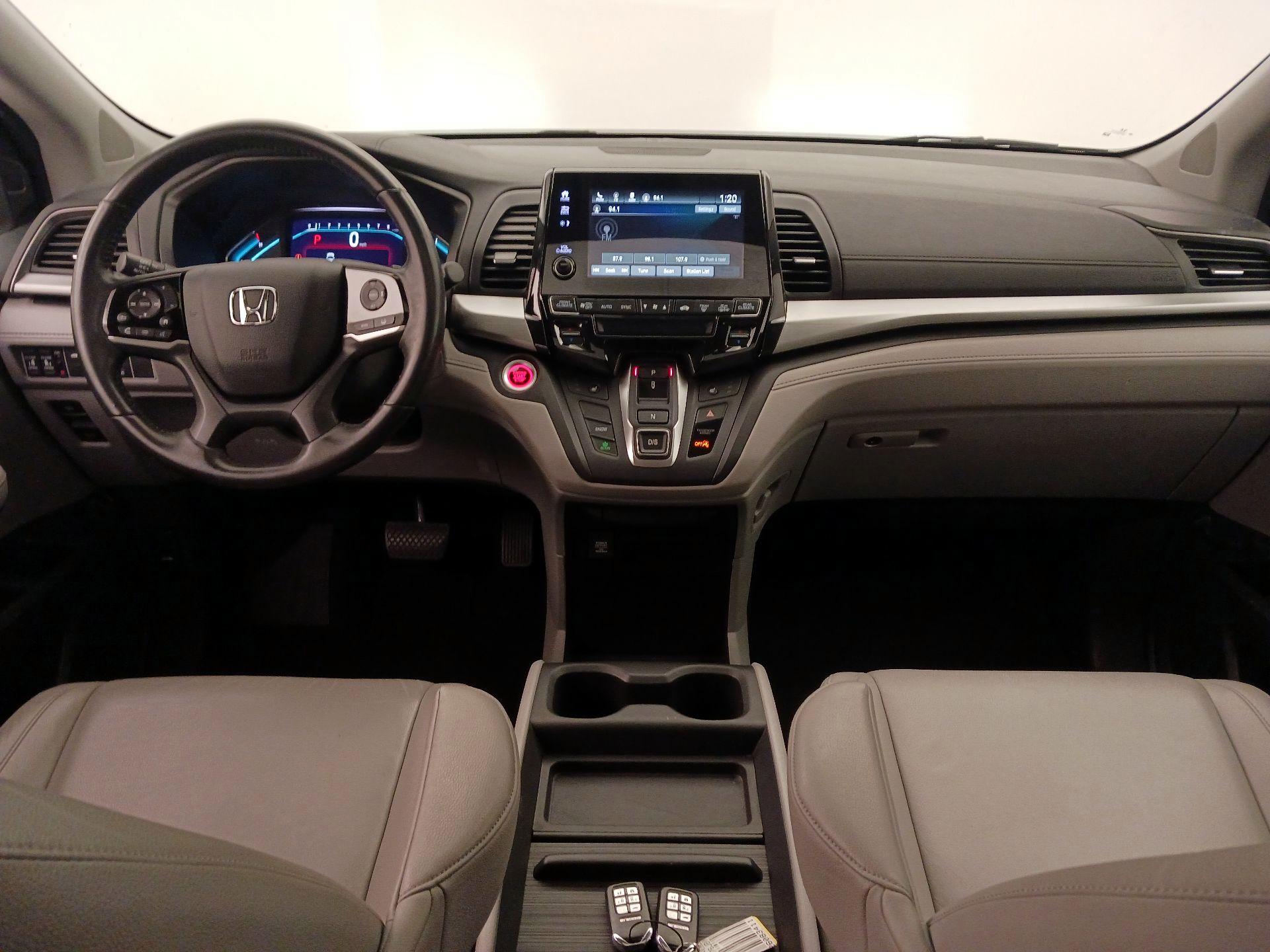 Thumbnail: 2018 Honda Odyssey - 9
