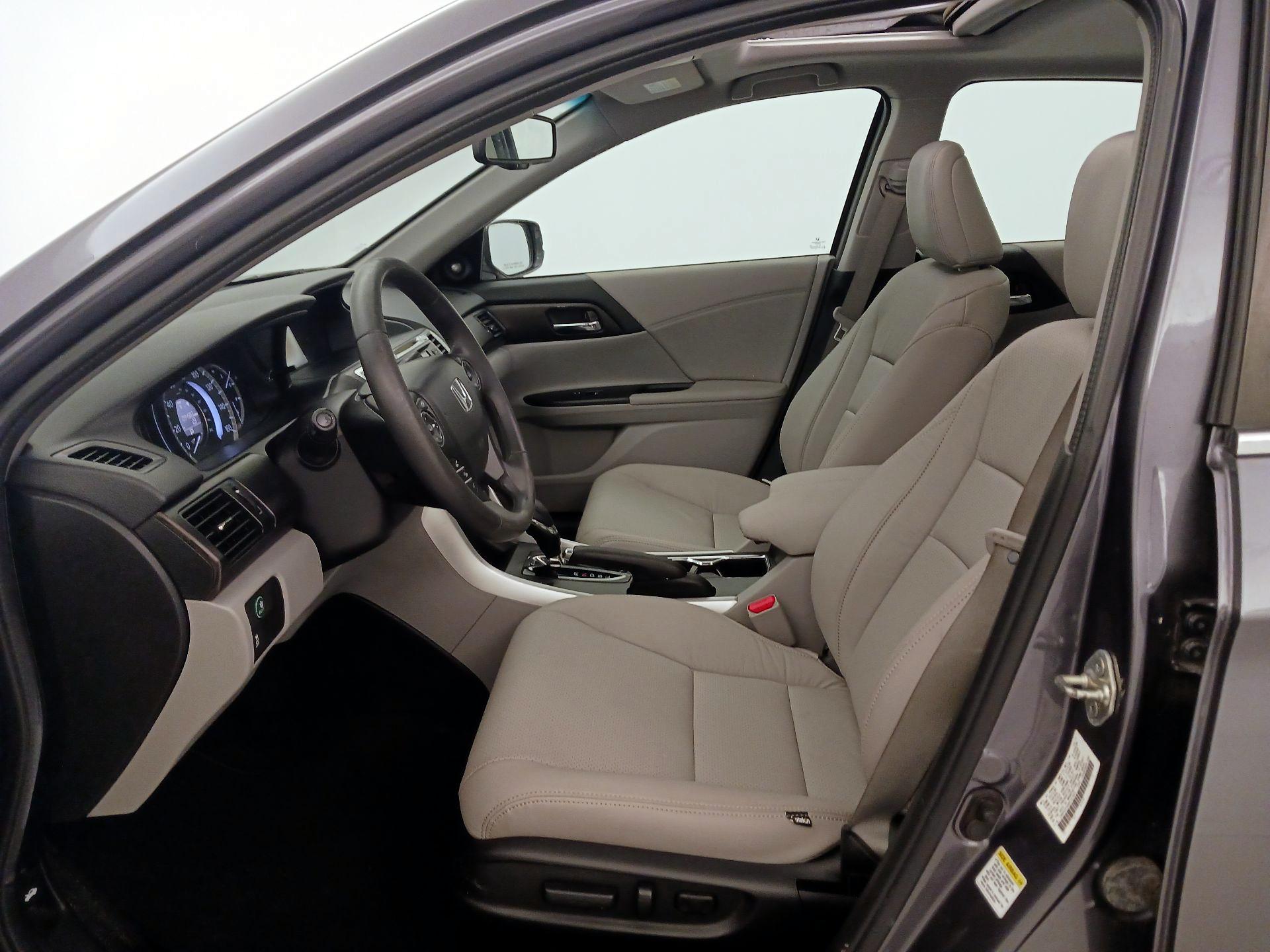 Thumbnail: 2013 Honda Accord - 11