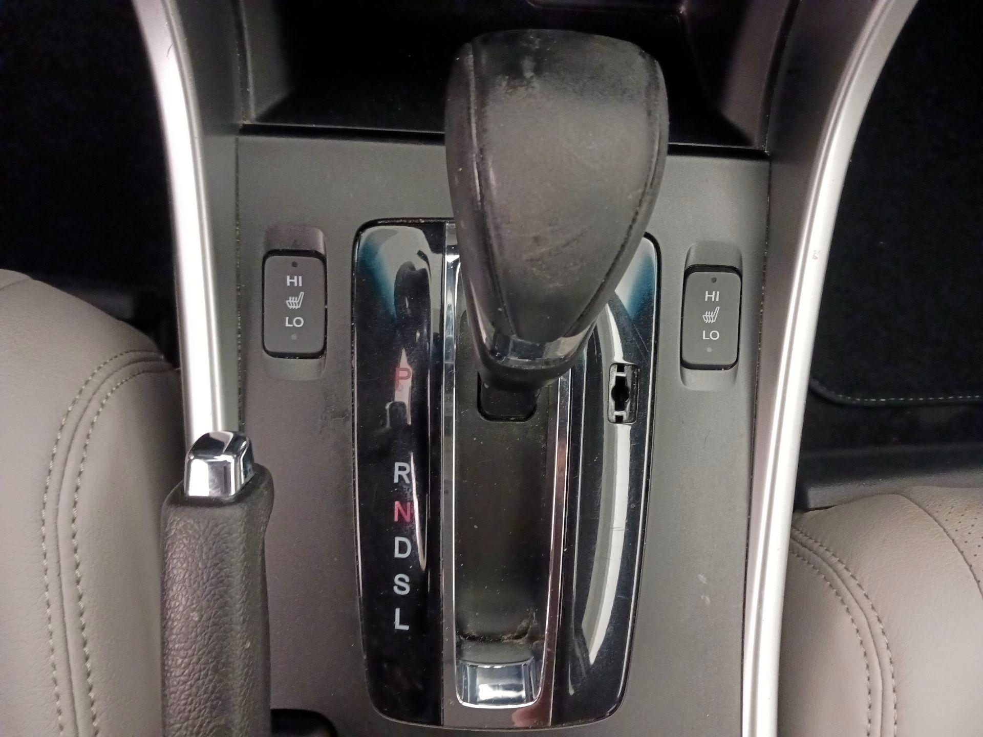 Thumbnail: 2013 Honda Accord - 17