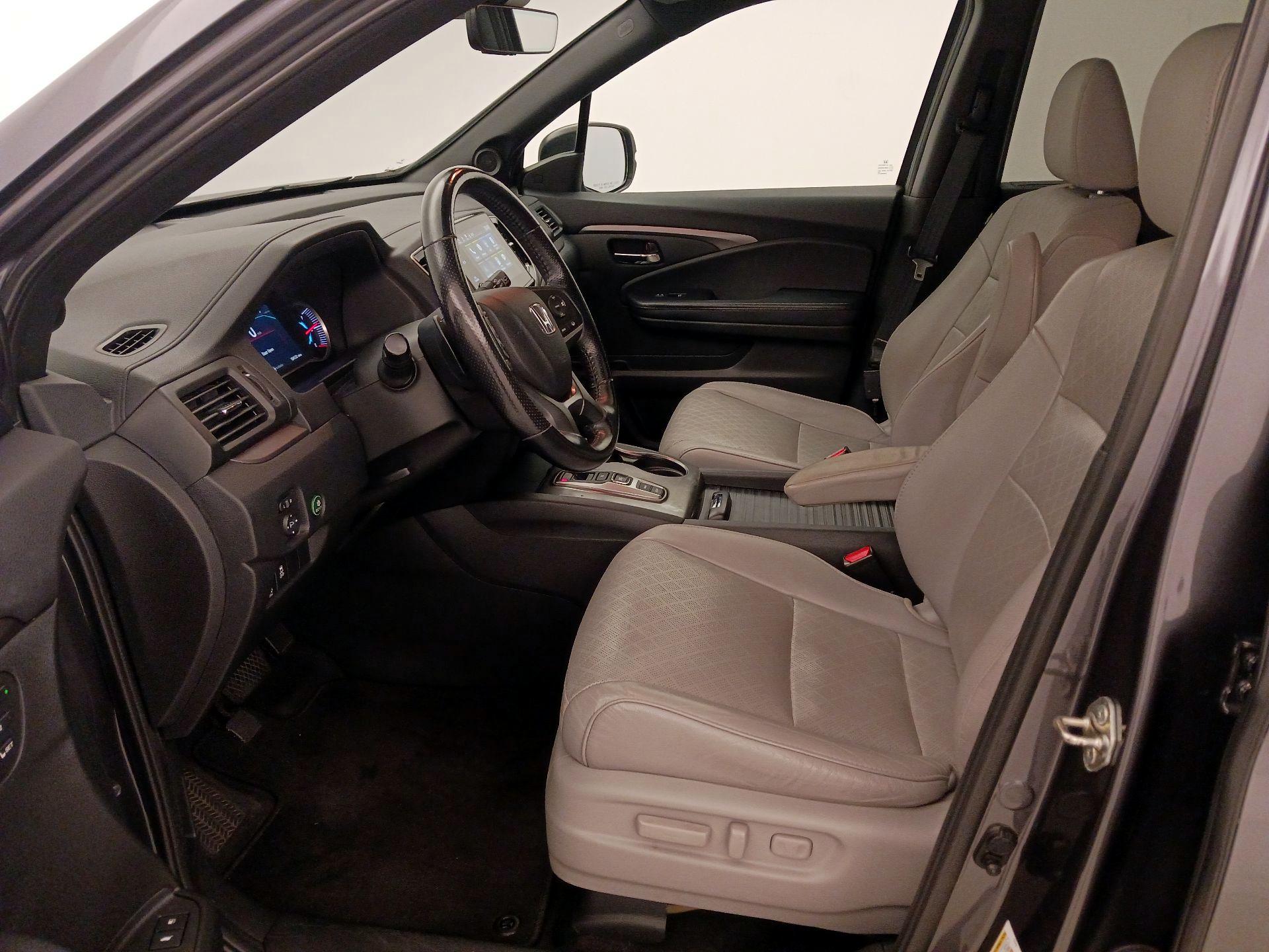 Thumbnail: 2019 Honda Passport - 11