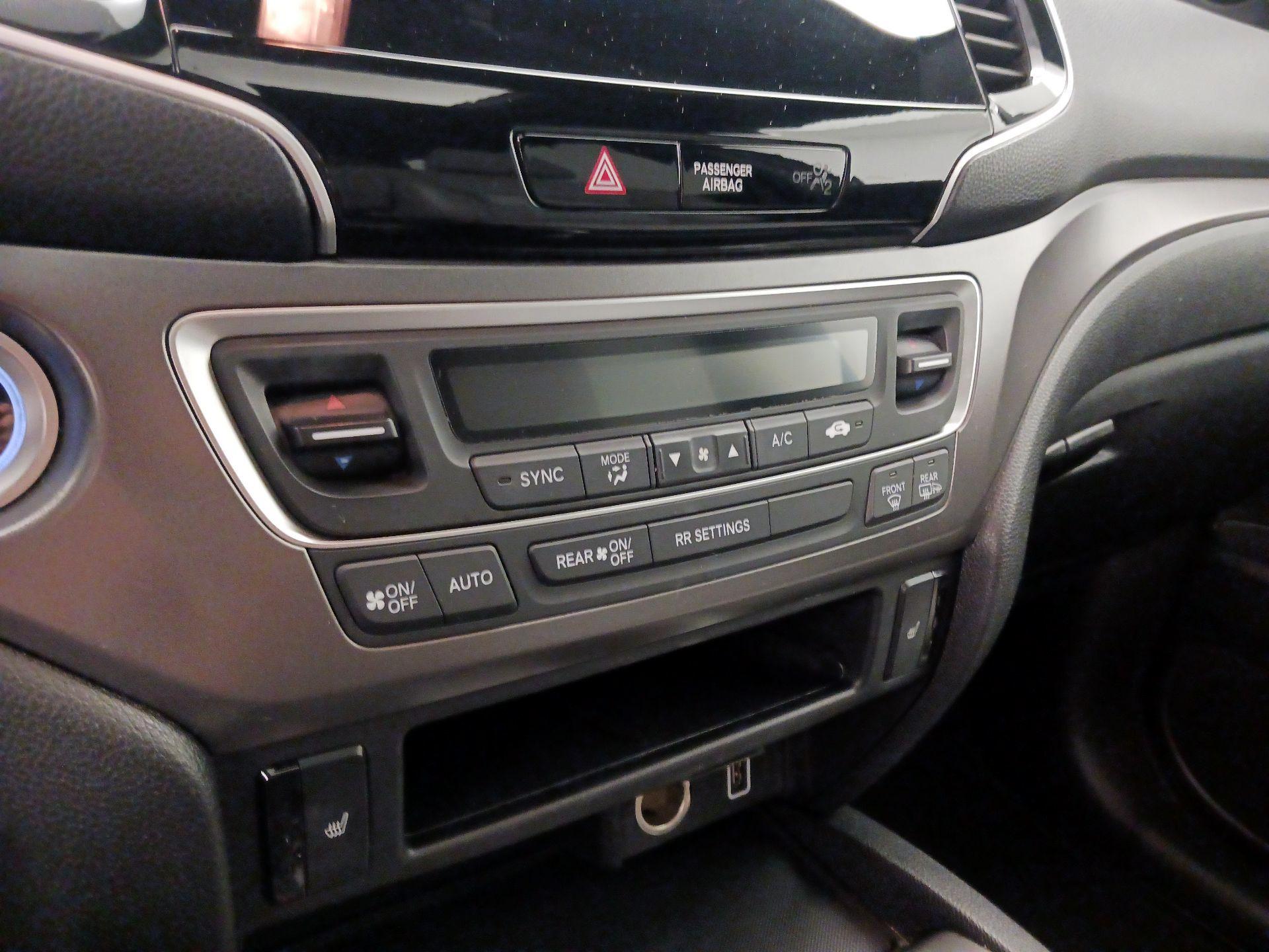 Thumbnail: 2019 Honda Passport - 16