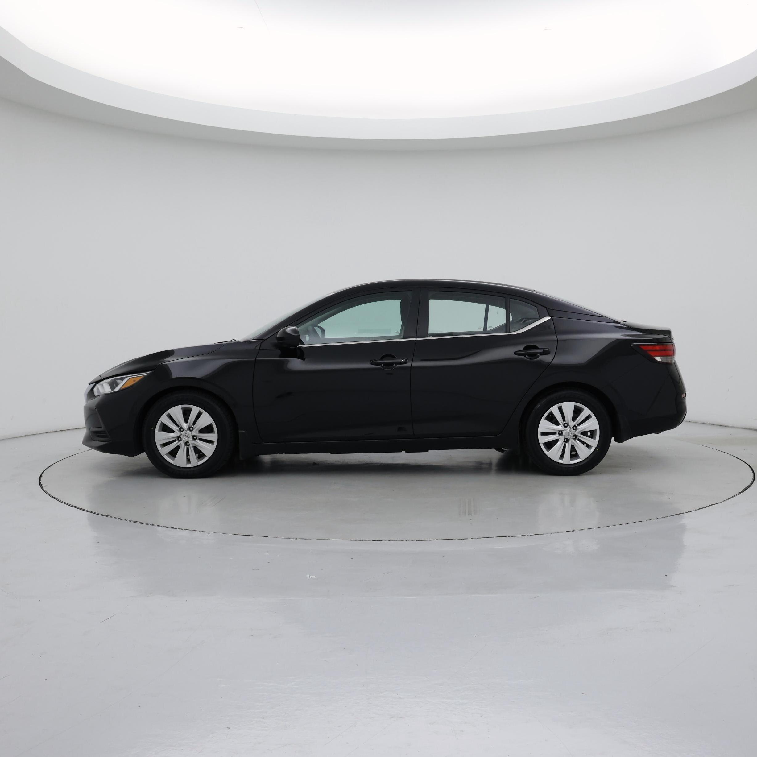 Thumbnail: 2022 Nissan Sentra - 3