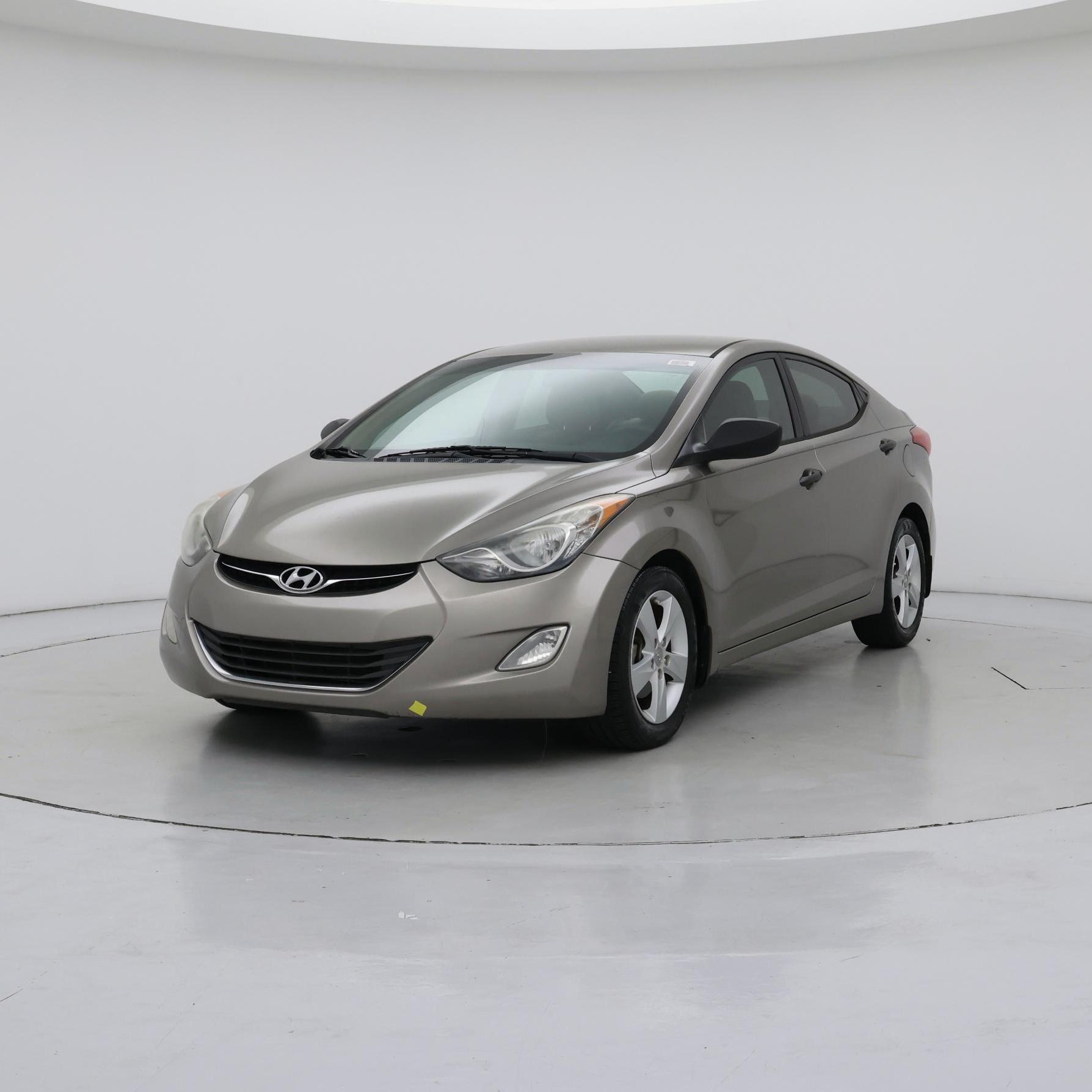 Thumbnail: 2013 Hyundai Elantra - 4