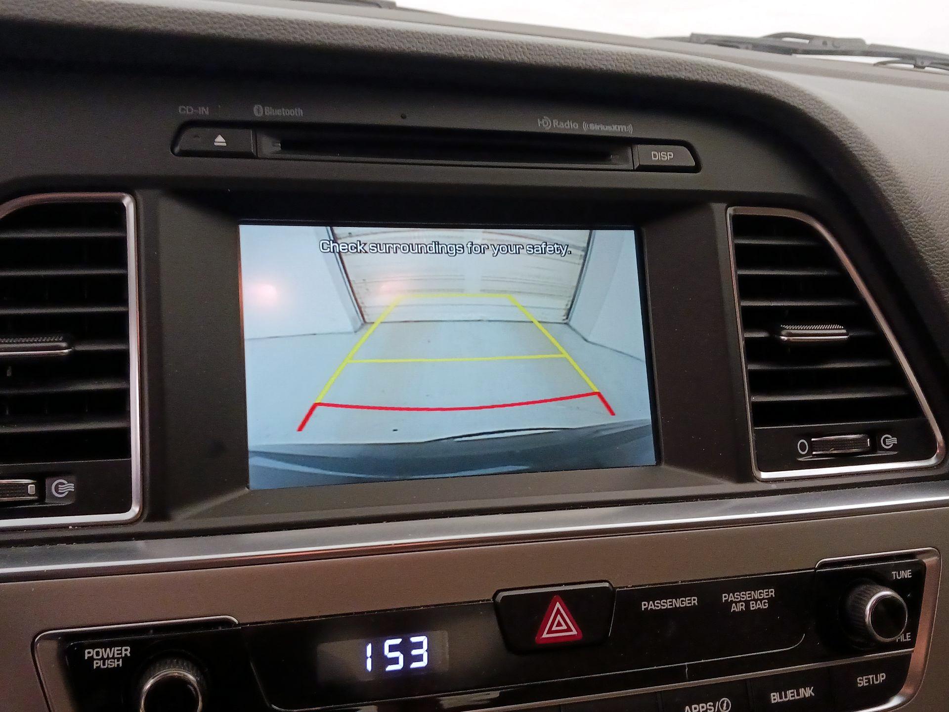 Thumbnail: 2016 Hyundai Sonata - 14