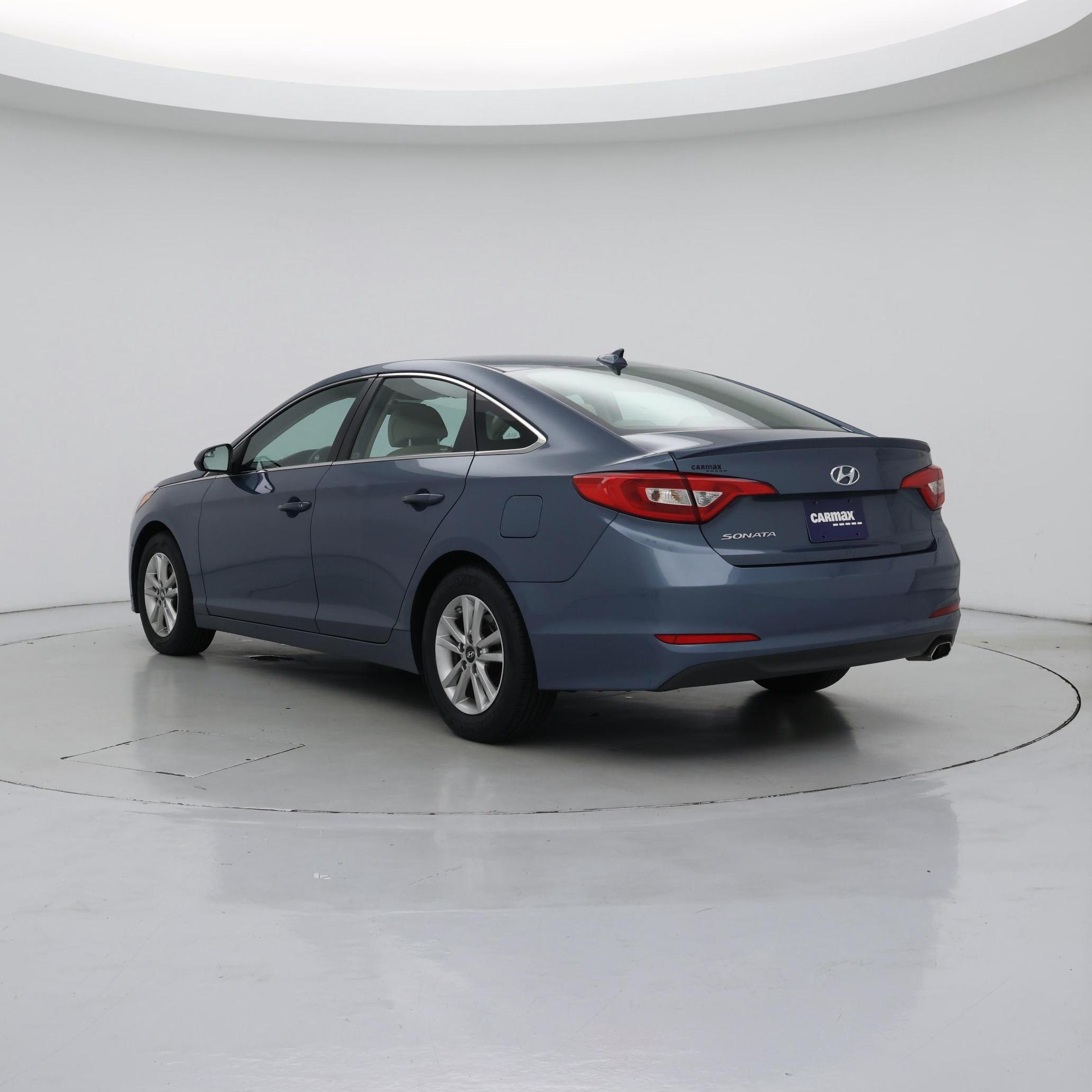 Thumbnail: 2017 Hyundai Sonata - 2