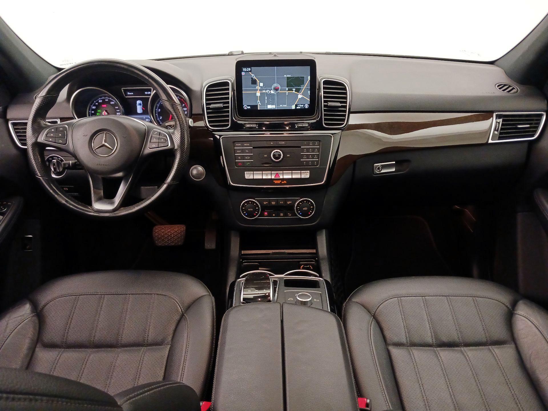 Thumbnail: 2018 Mercedes-Benz GLE - 9