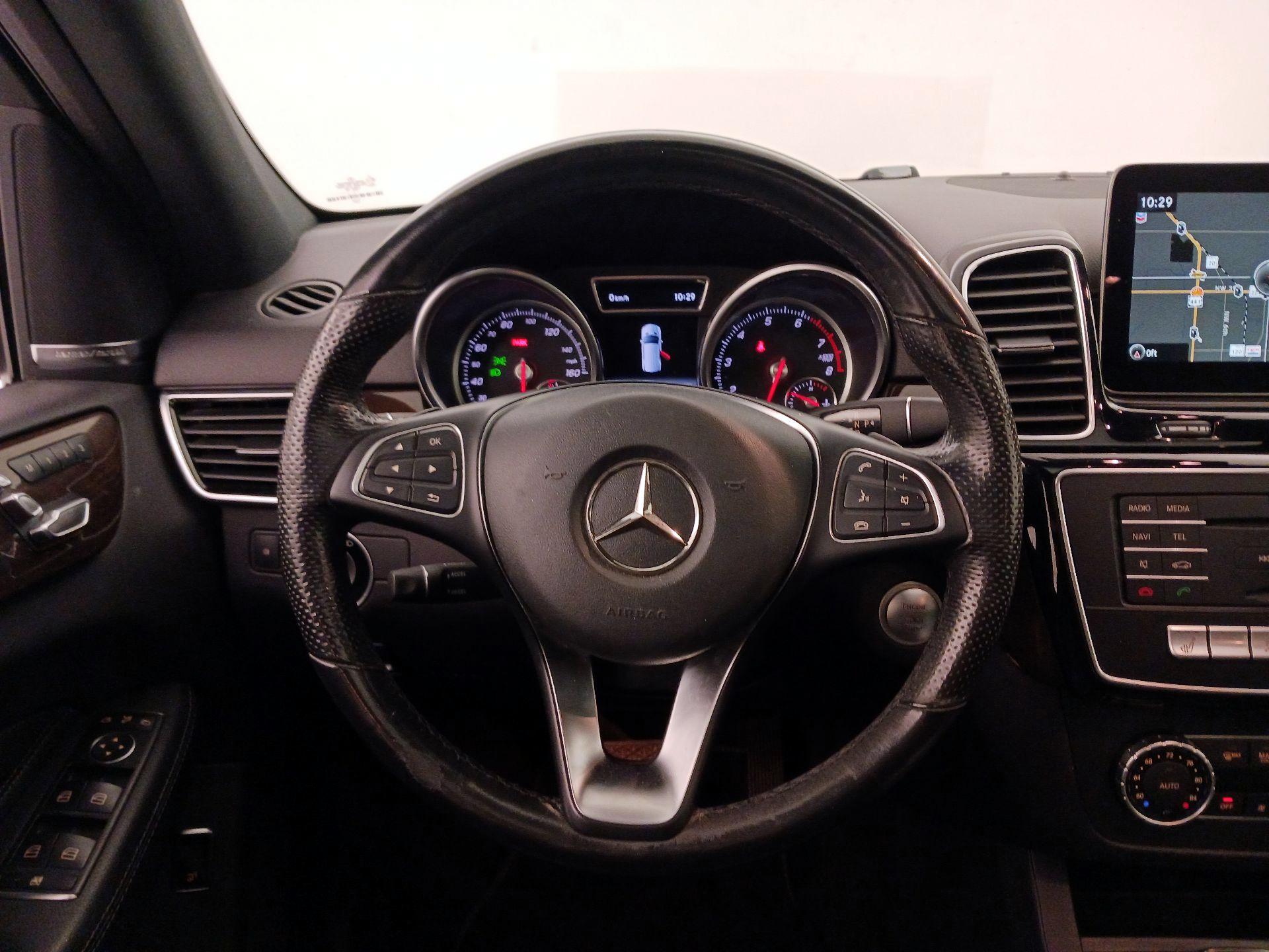 Thumbnail: 2018 Mercedes-Benz GLE - 10