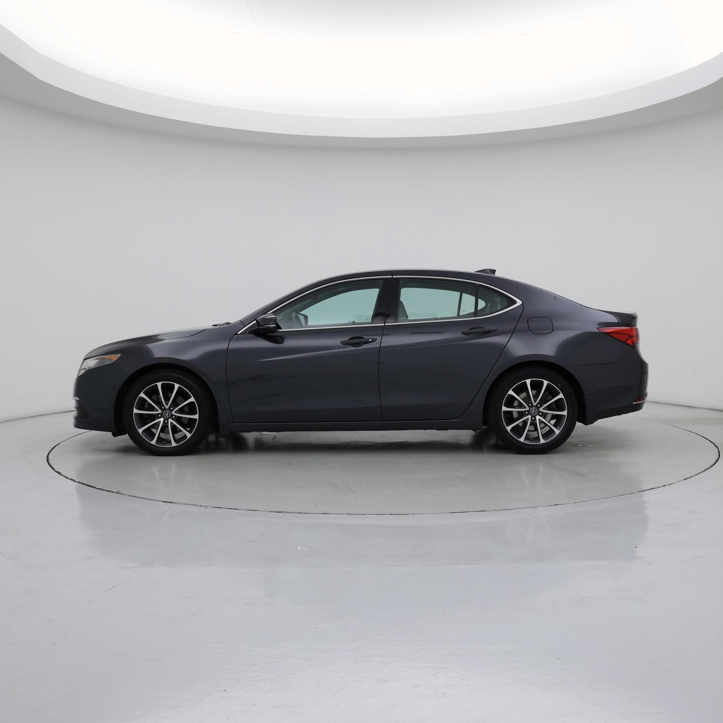 Thumbnail: 2015 Acura TLX - 3
