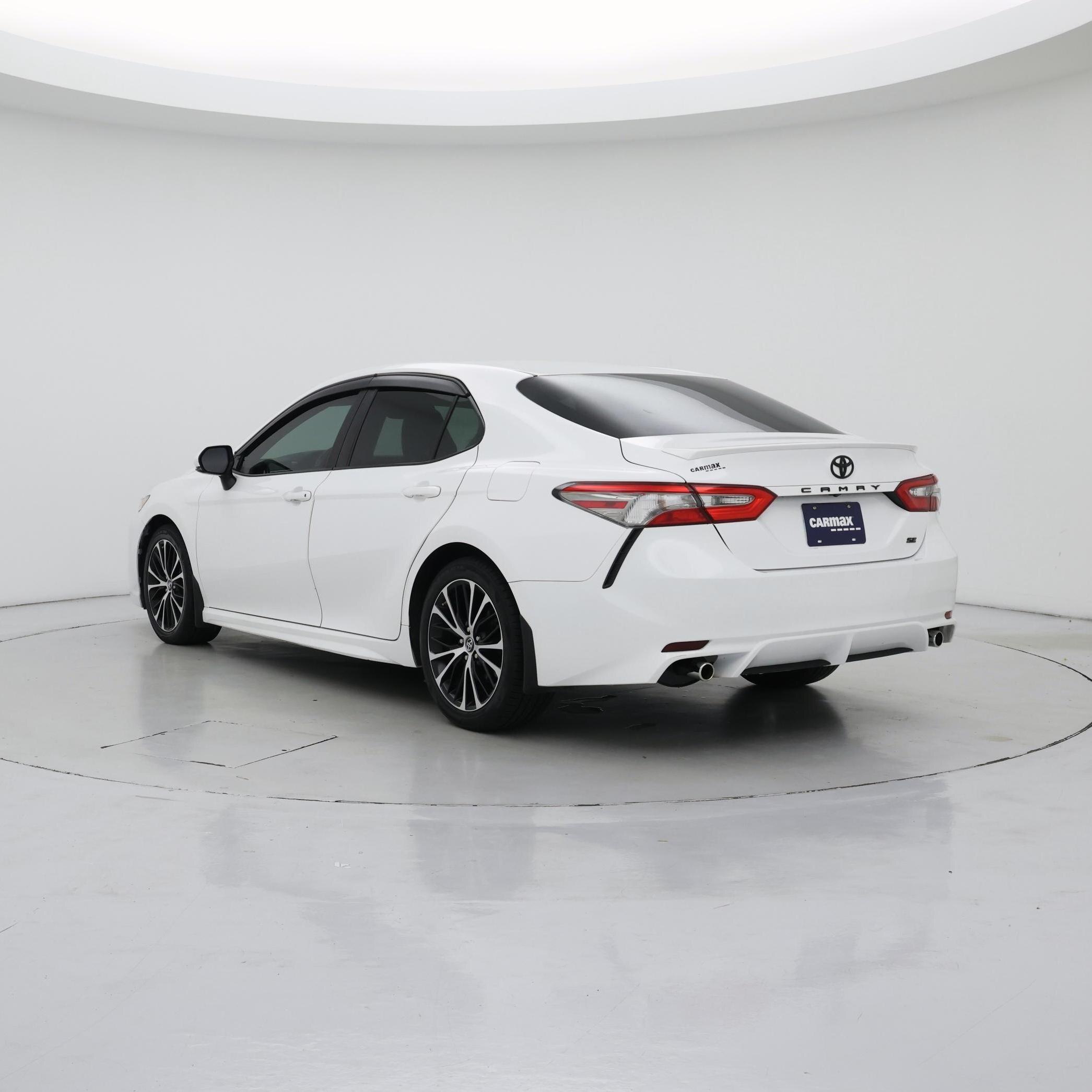 Thumbnail: 2018 Toyota Camry - 2