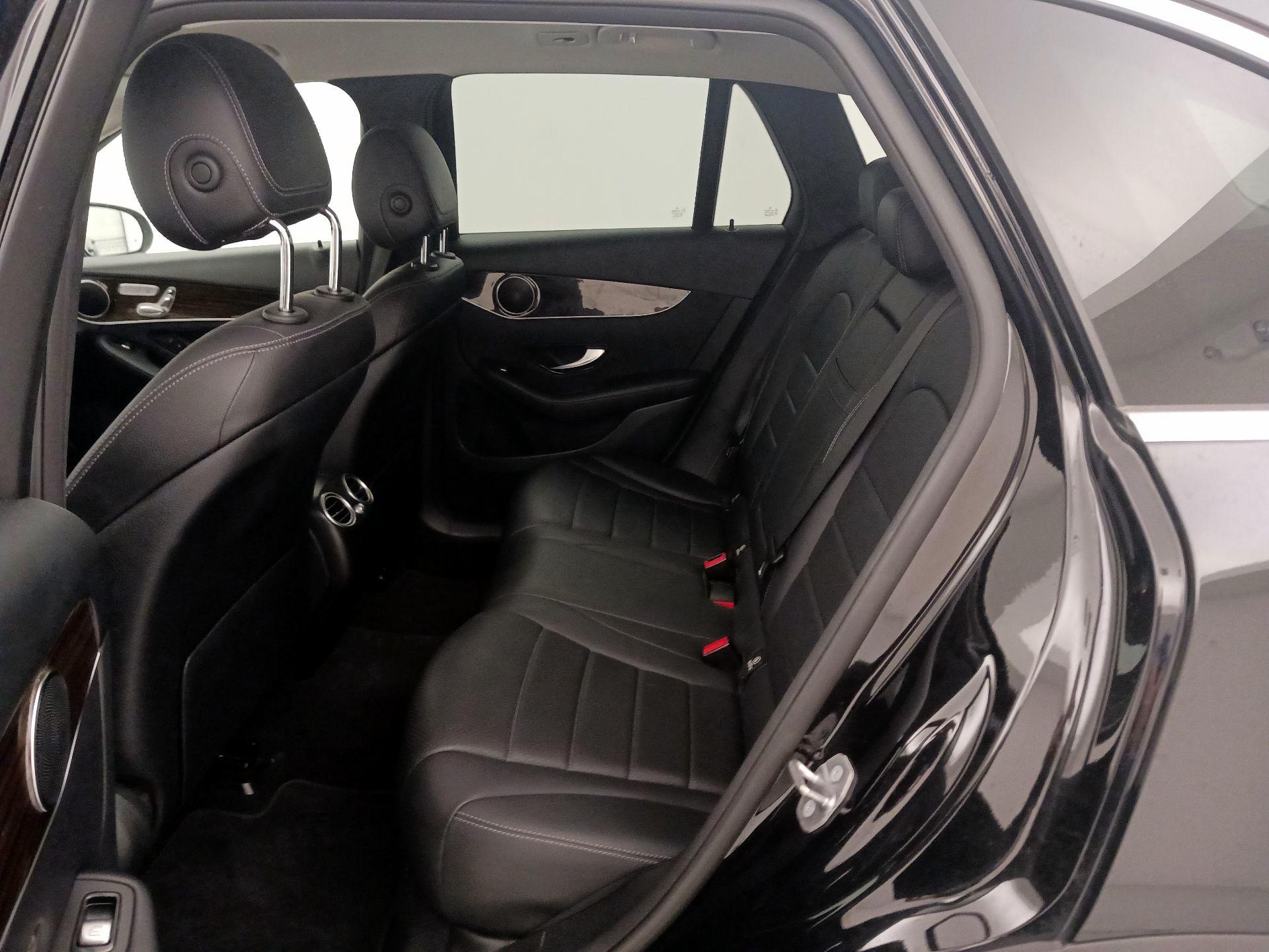 Thumbnail: 2020 Mercedes-Benz GLC - 19